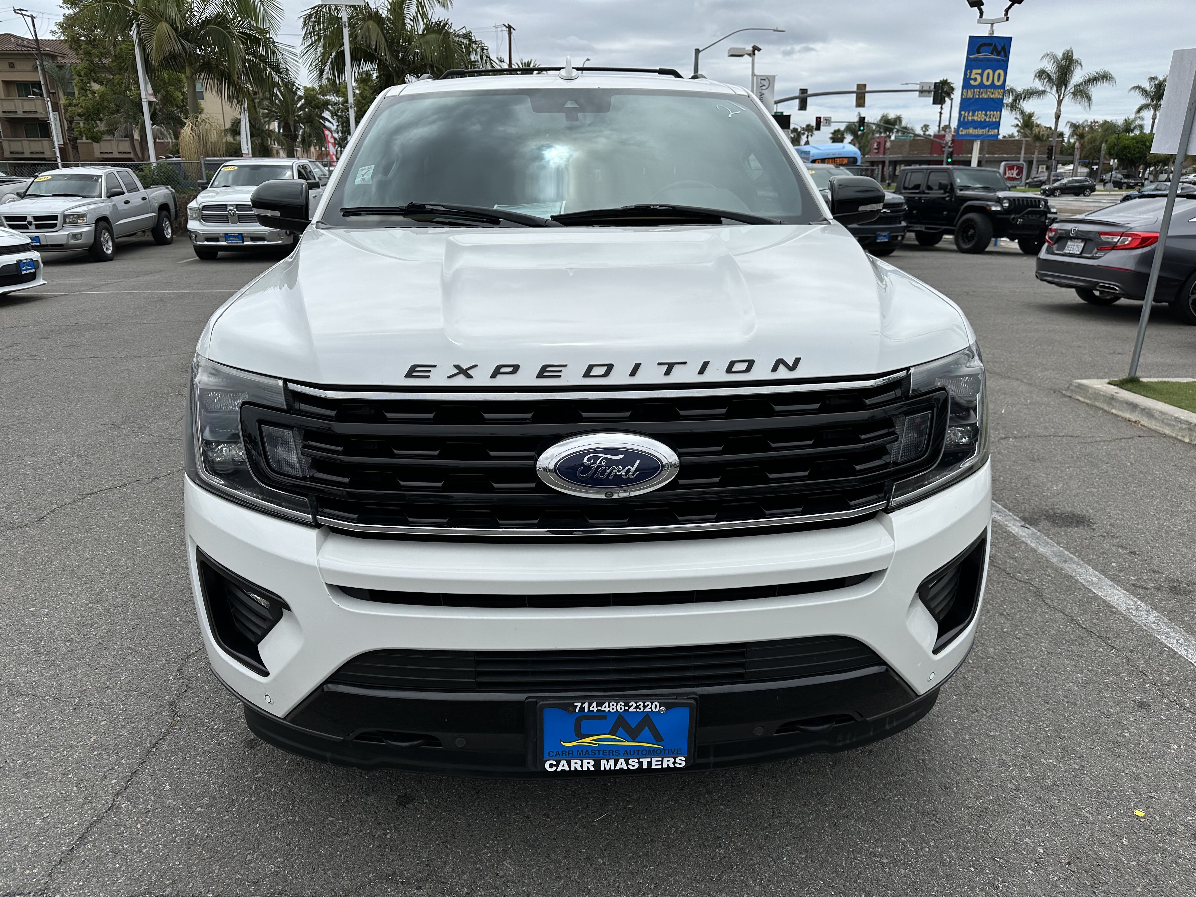 View vehicle photo 3
