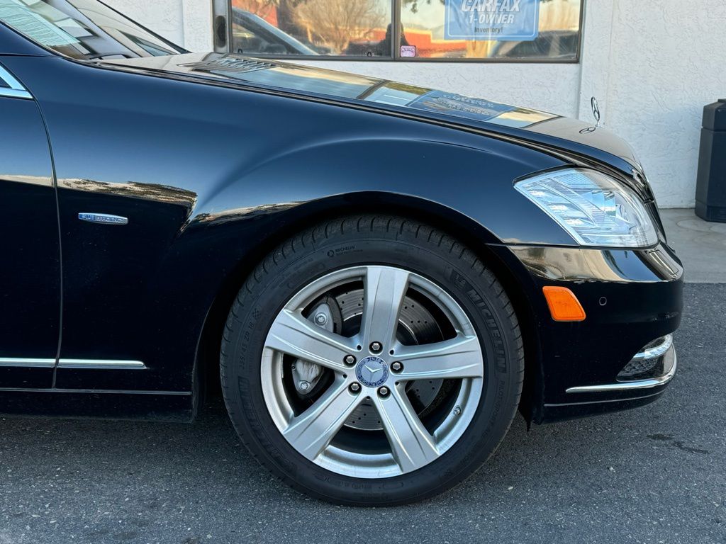 2012 Mercedes-Benz S-Class S 550
