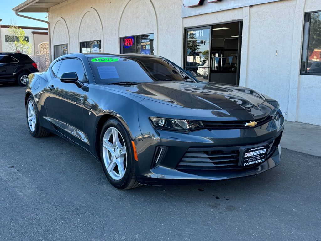 2017 Chevrolet Camaro 1LT Coupe RWD