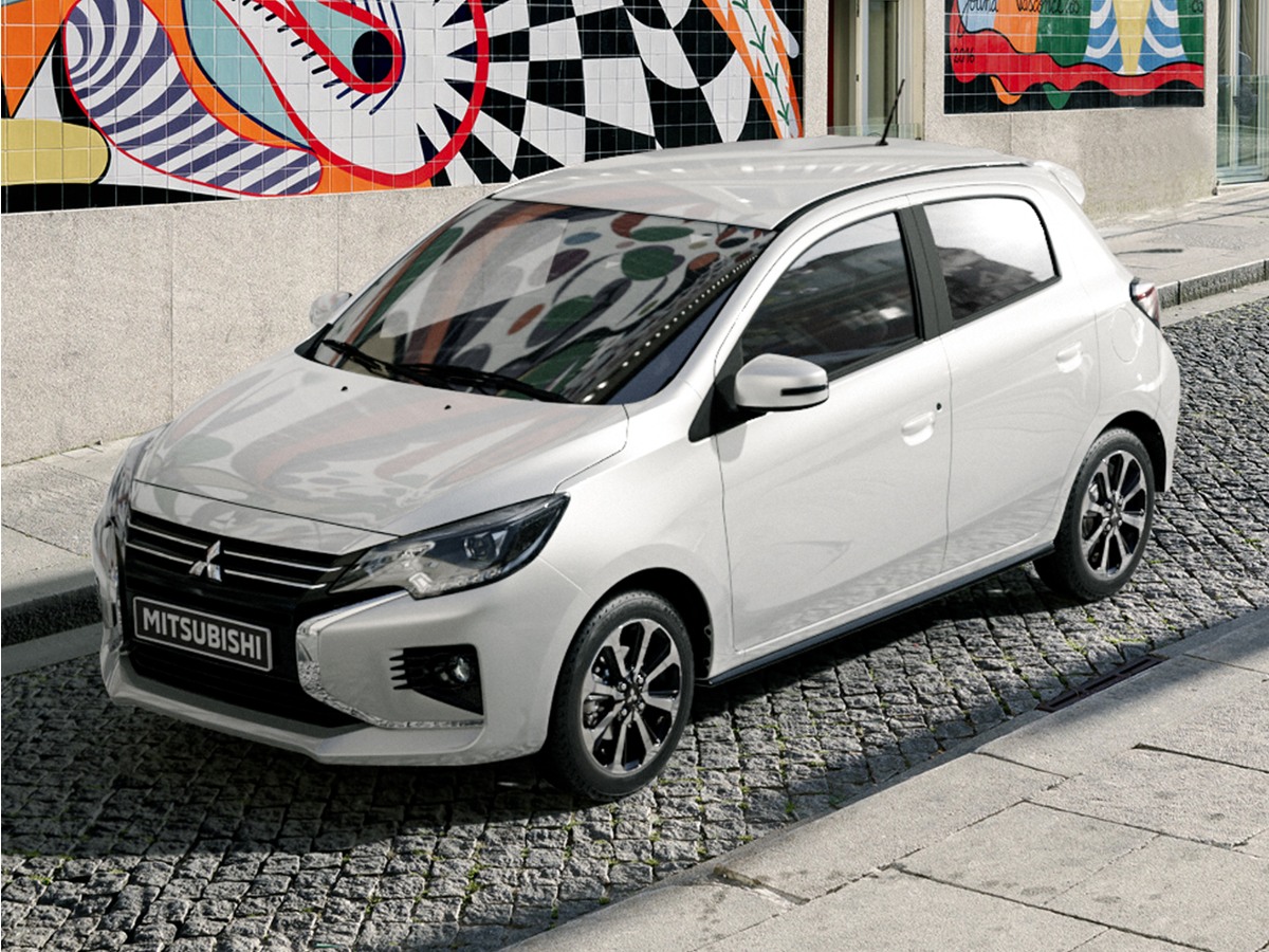 2024 Mitsubishi Mirage ES FWD