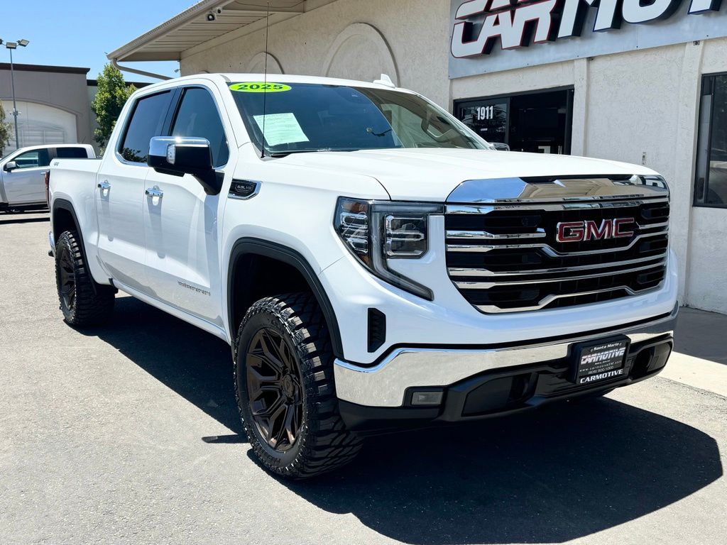 2025 GMC Sierra 1500 SLT Crew Cab 4WD