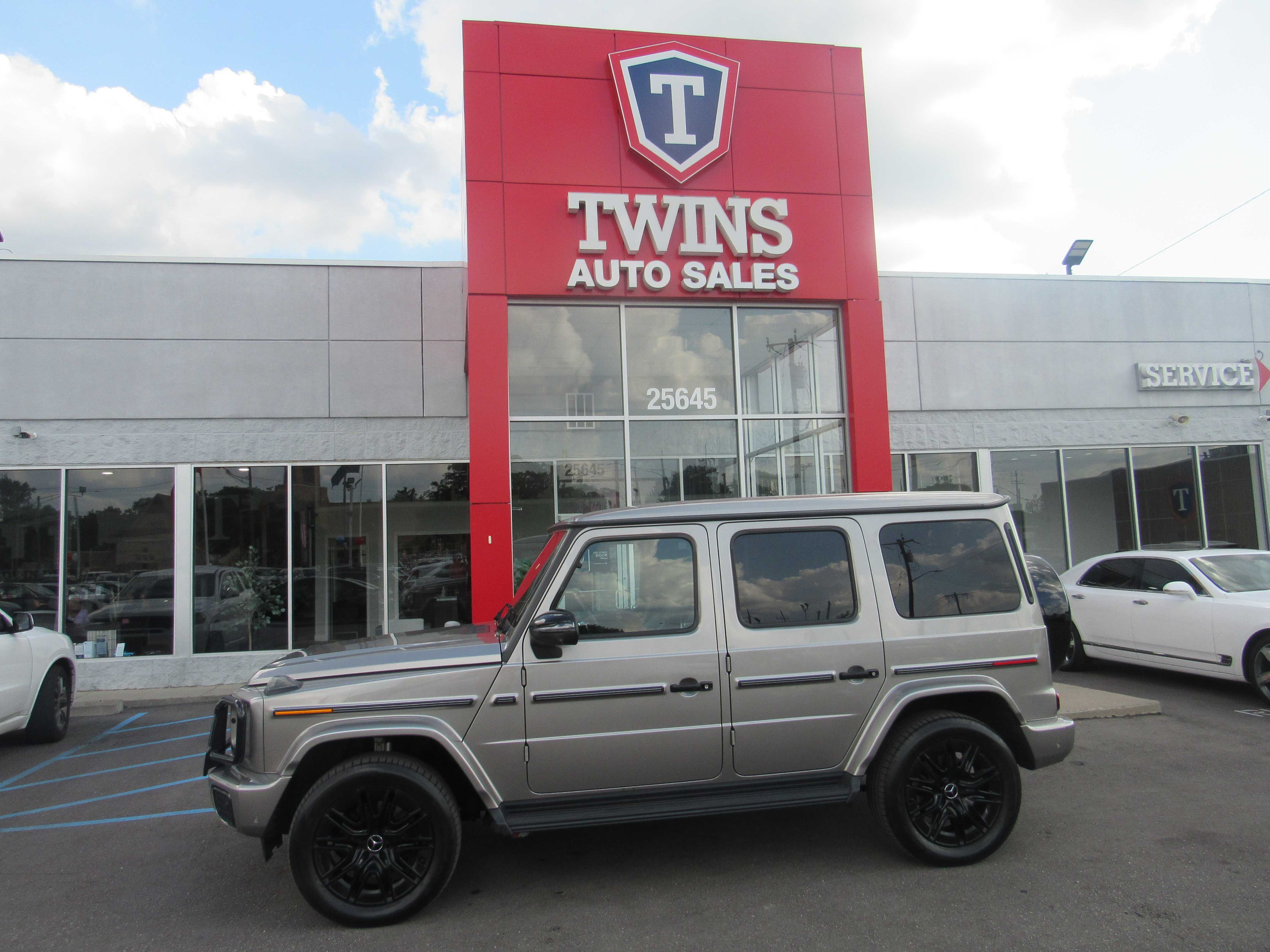 2025 Mercedes-Benz G-Class SUV / Crossover All-Wheel Drive 9-Speed Automatic