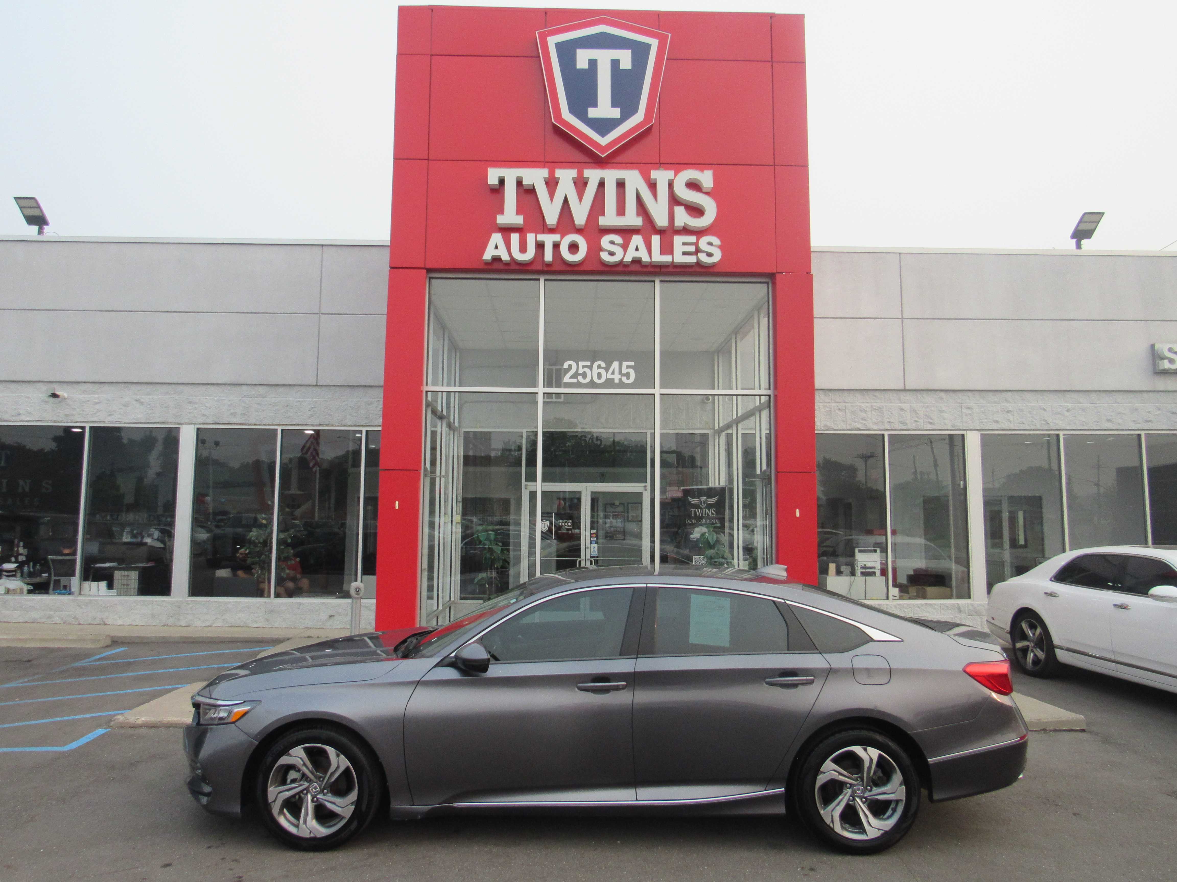 Gray 2020 Honda Accord Sedan Front-Wheel Drive Continuously Variable Transmission