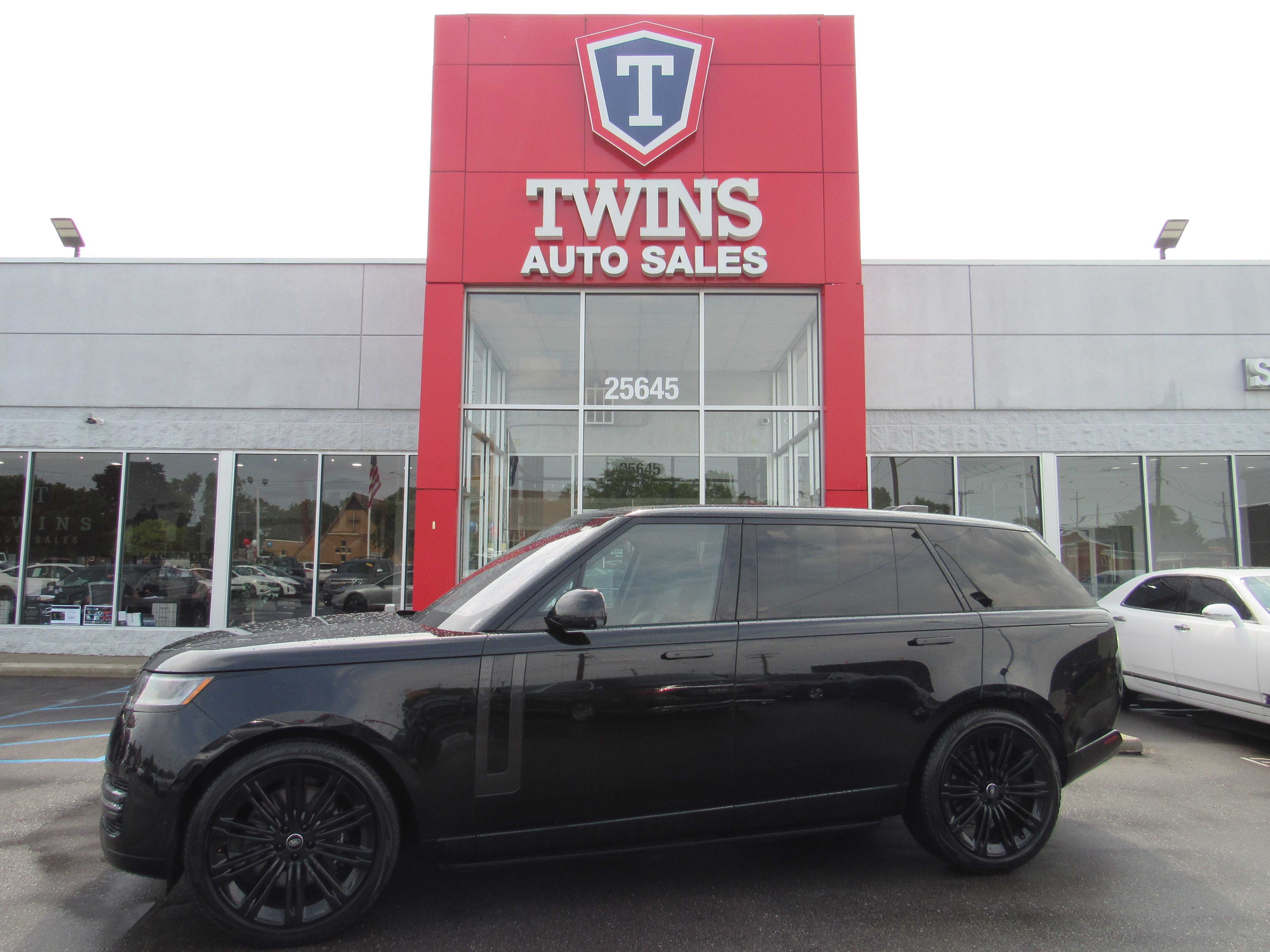 Black 2023 Land Rover Range Rover SUV / Crossover All-Wheel Drive 8-Speed Automatic