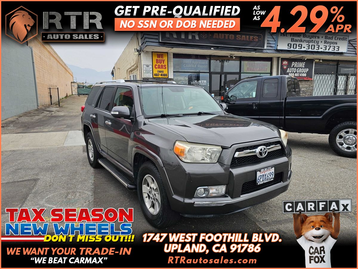 Gray 2011 Toyota 4Runner SR5 SUV / Crossover 4X2 5-Speed Automatic Overdrive
