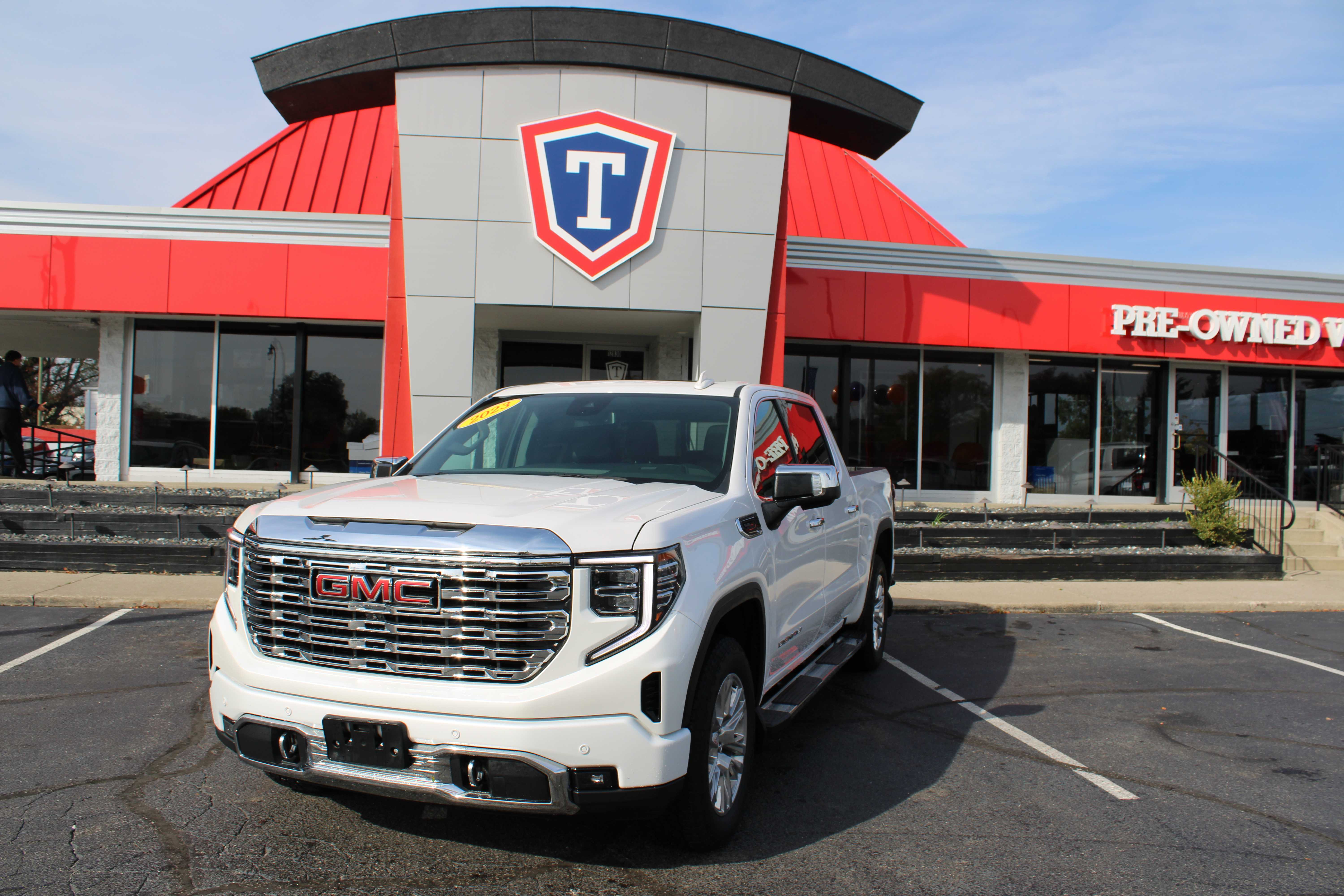 2023 GMC Sierra 1500 Denali Crew Cab 4WD