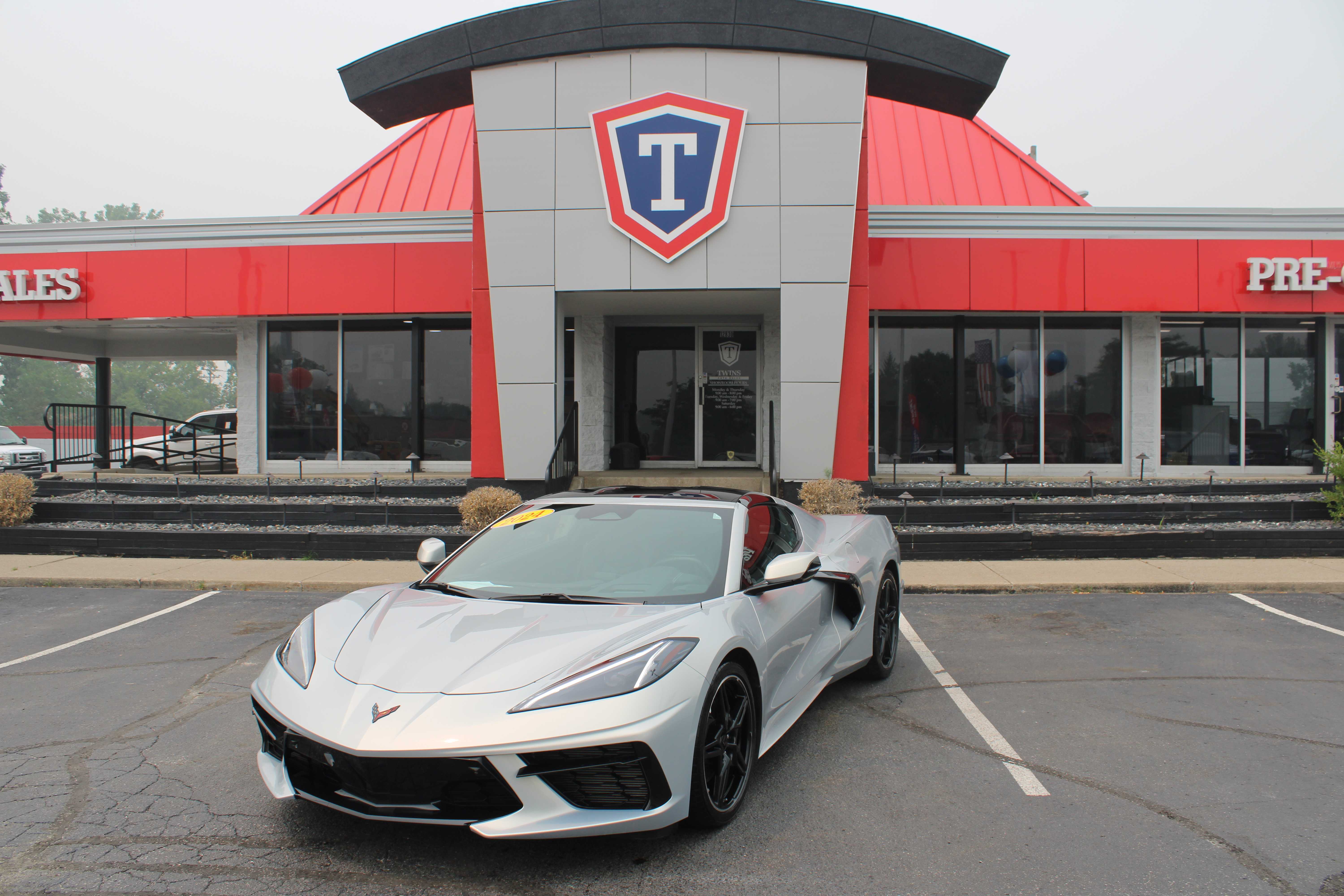 Silver 2024 Chevrolet Corvette Coupe Rear-Wheel Drive 8-Speed Dual Clutch