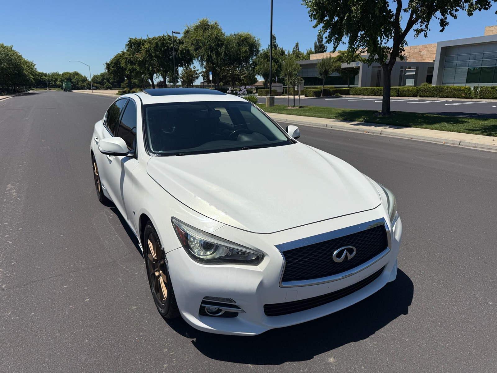 2015 INFINITI Q50 3.7 Premium RWD