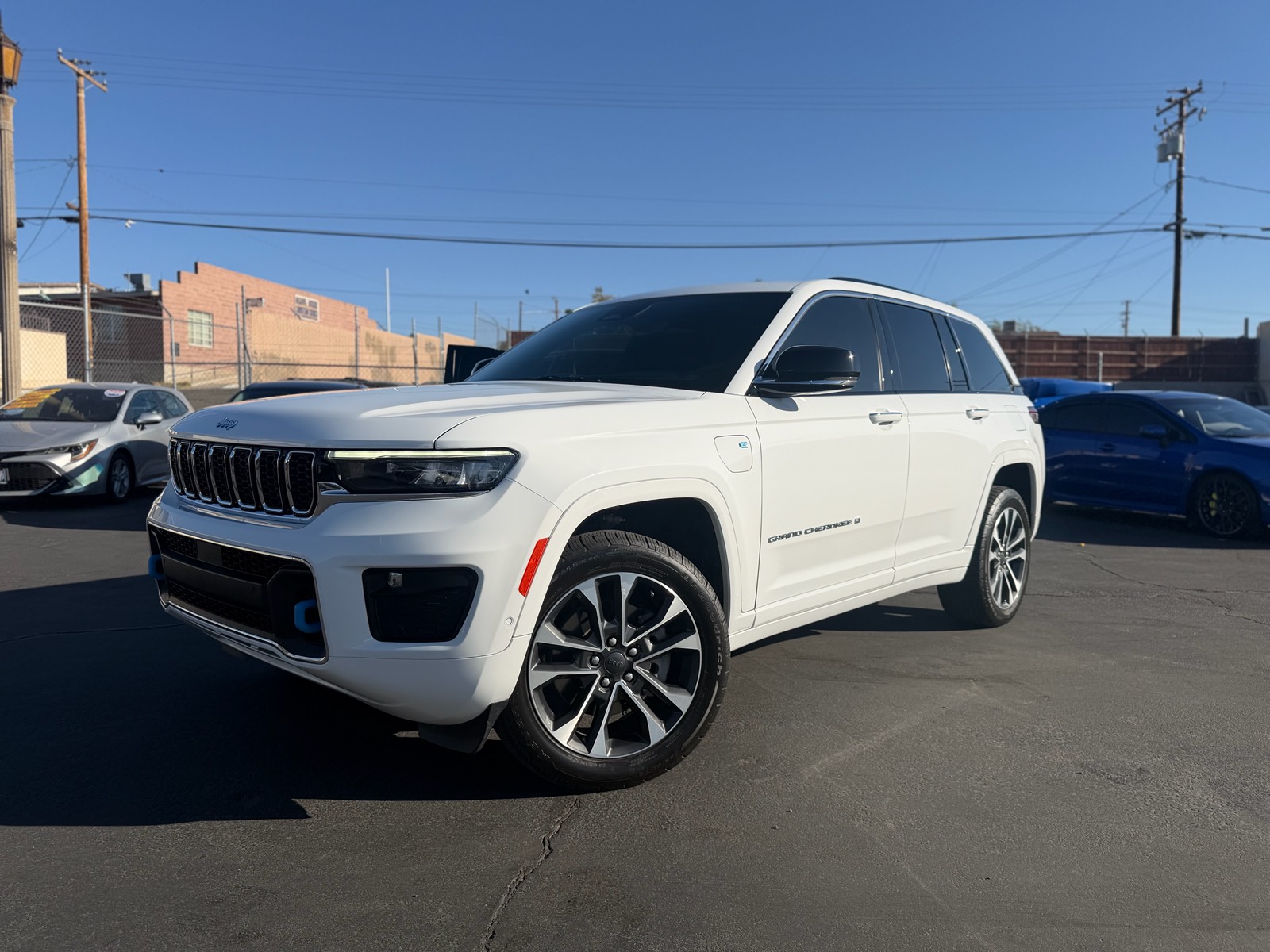 2023 JEEP GRAND CHEROKEE 4XE Overland 4XE
