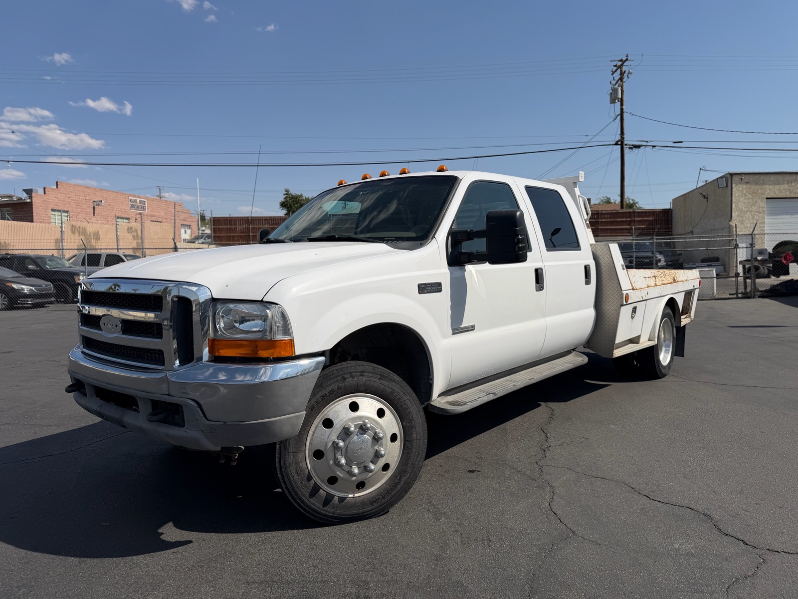 2003 FORD F550 SUPER DUTY CREW CAB & CHASSIS XLT