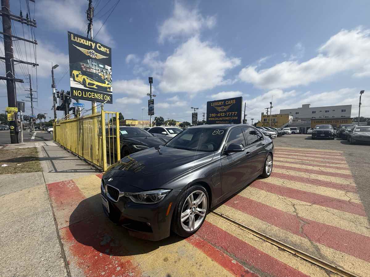 2018 BMW 3 Series 330e iPerformance Sedan RWD Sedan Rear-Wheel Drive Automatic