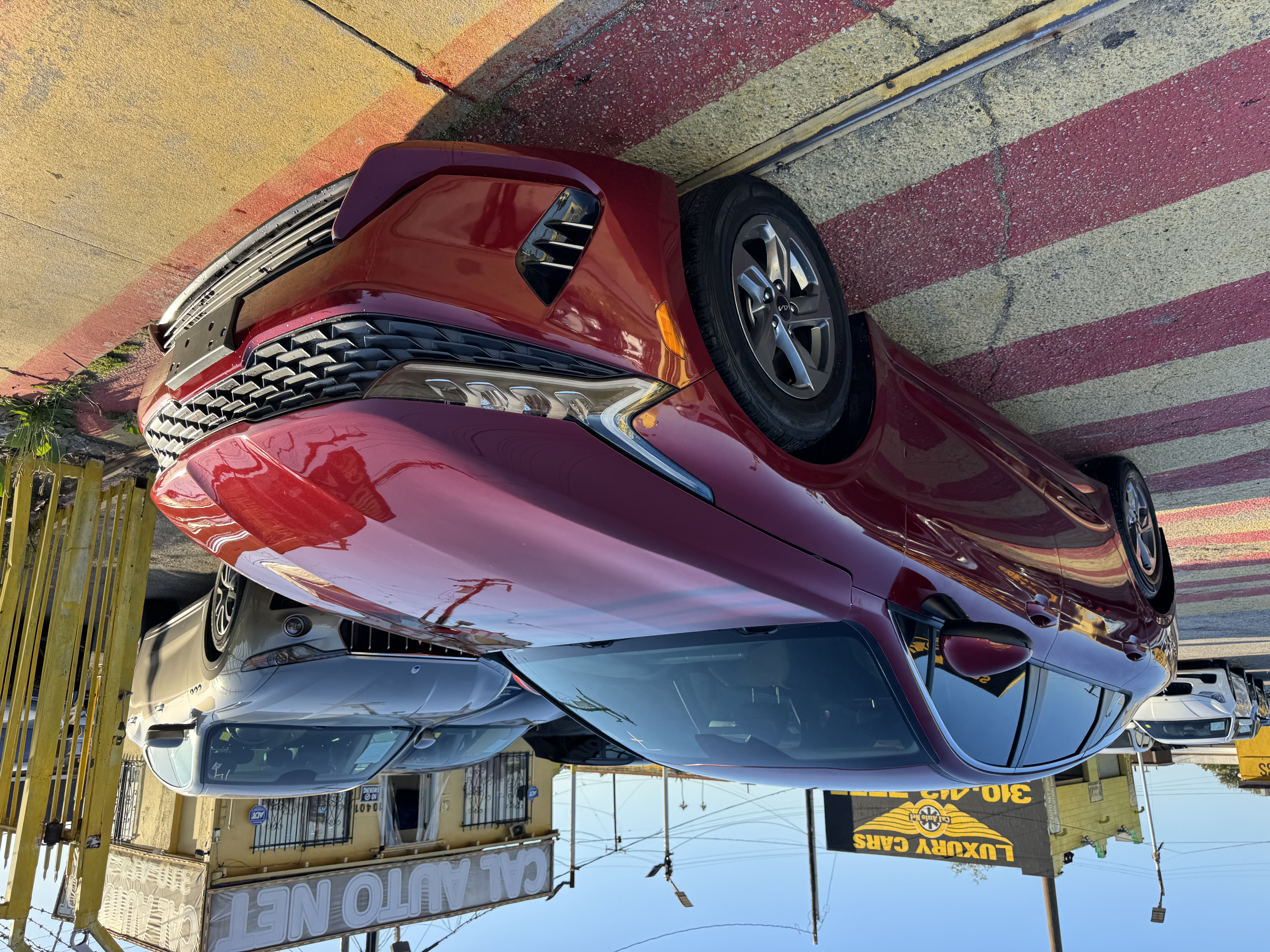 View vehicle photo 3