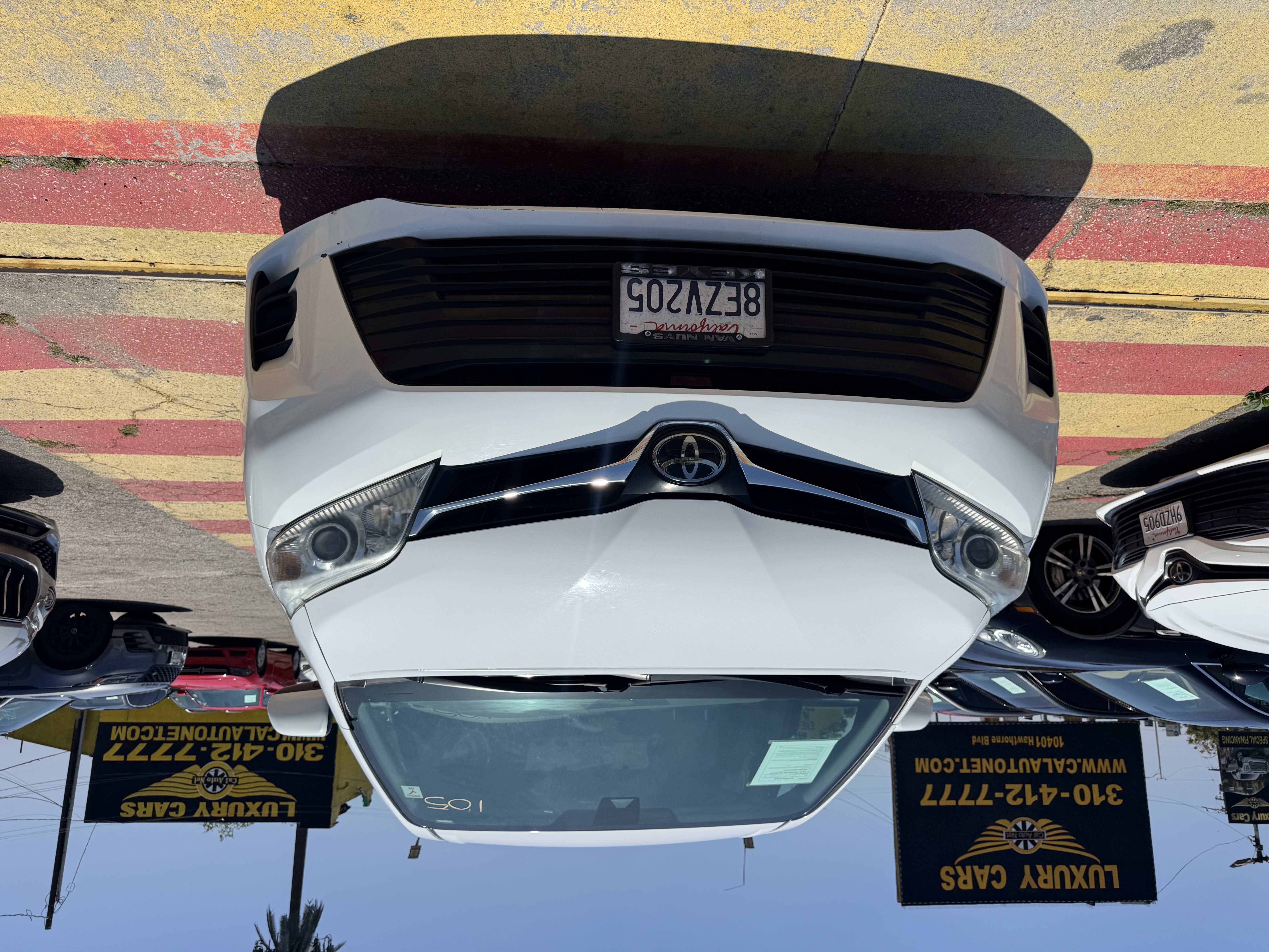 View vehicle photo 2