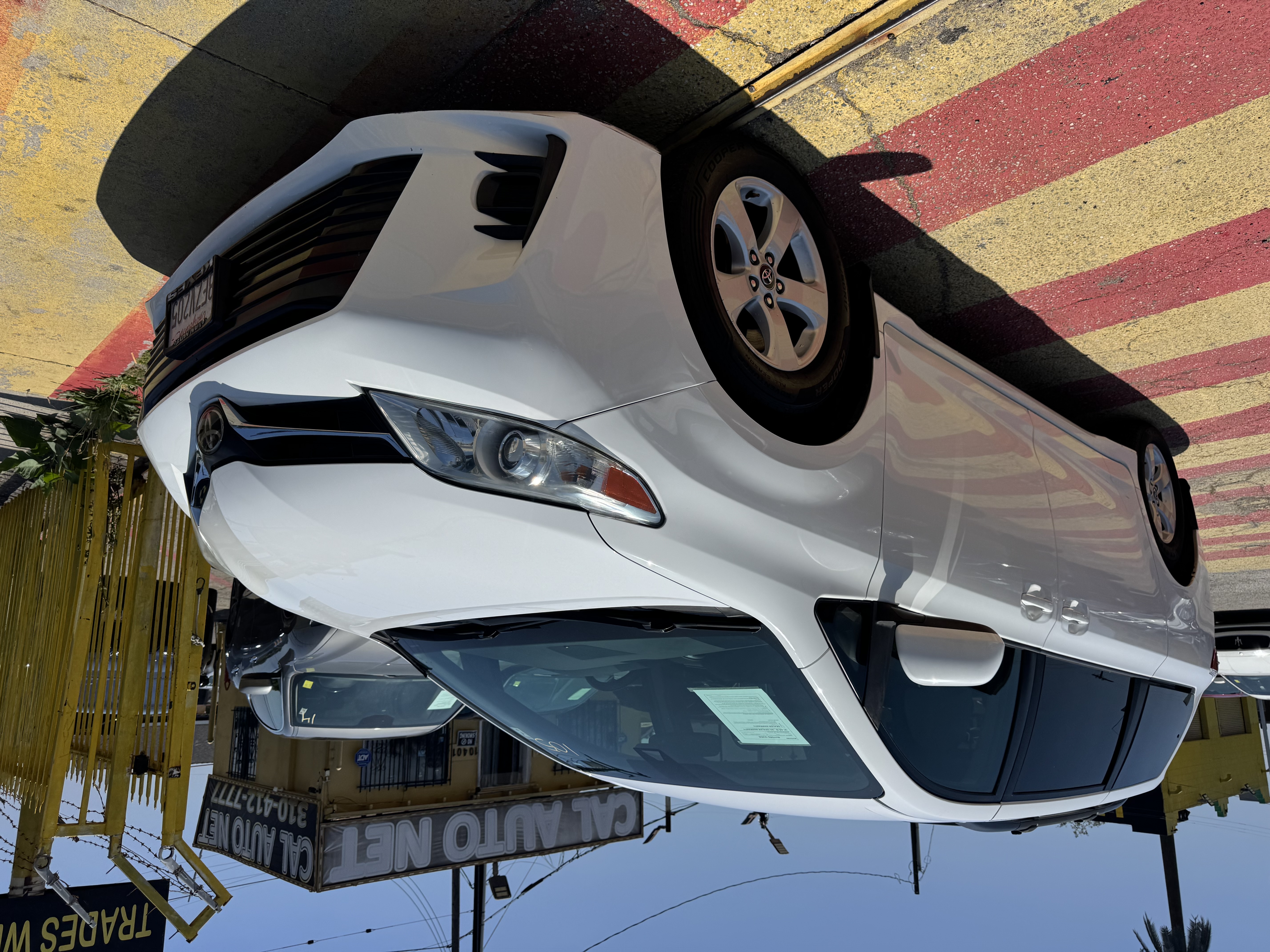 View vehicle photo 3