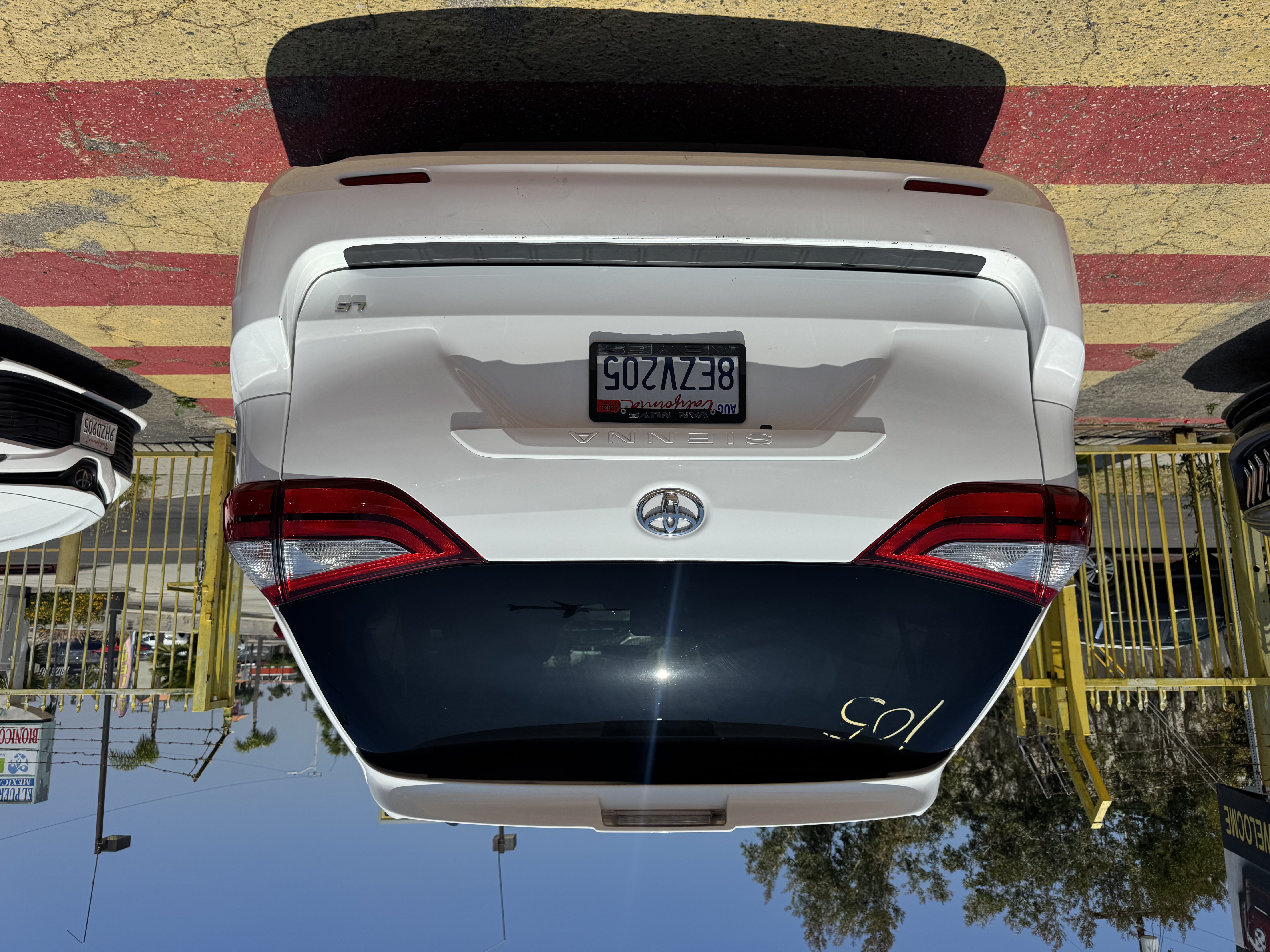 View vehicle photo 5