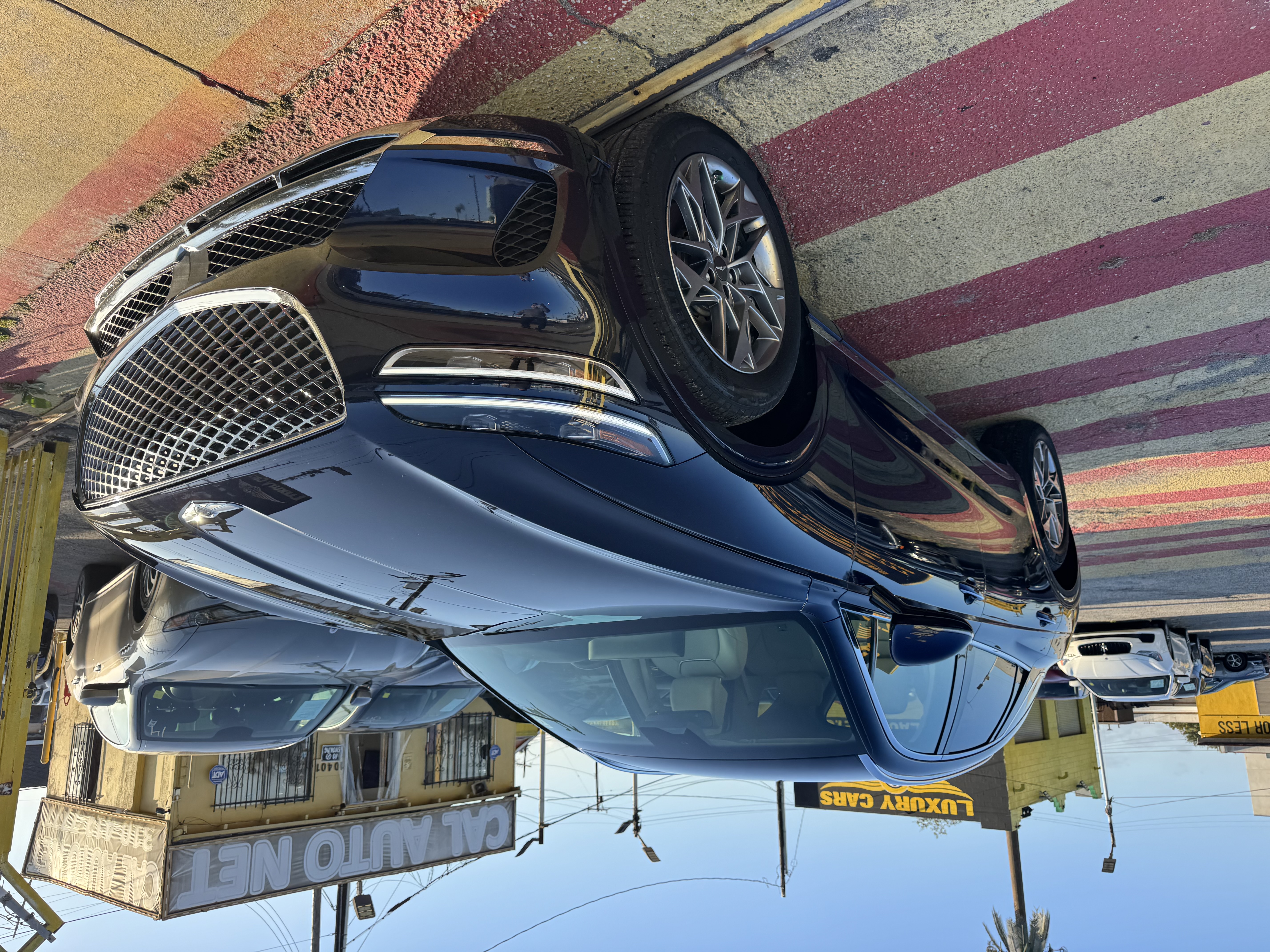 View vehicle photo 3