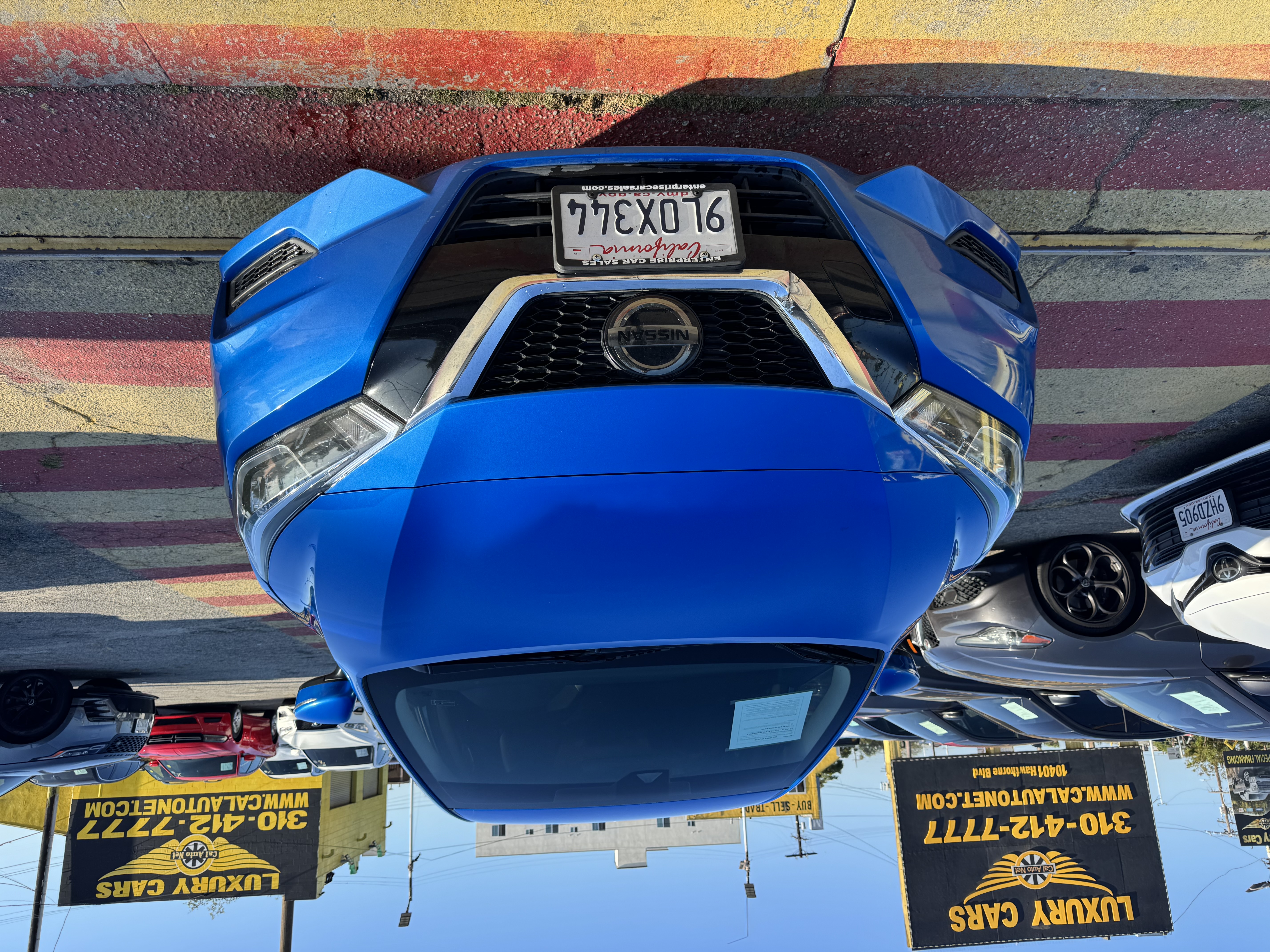 View vehicle photo 2