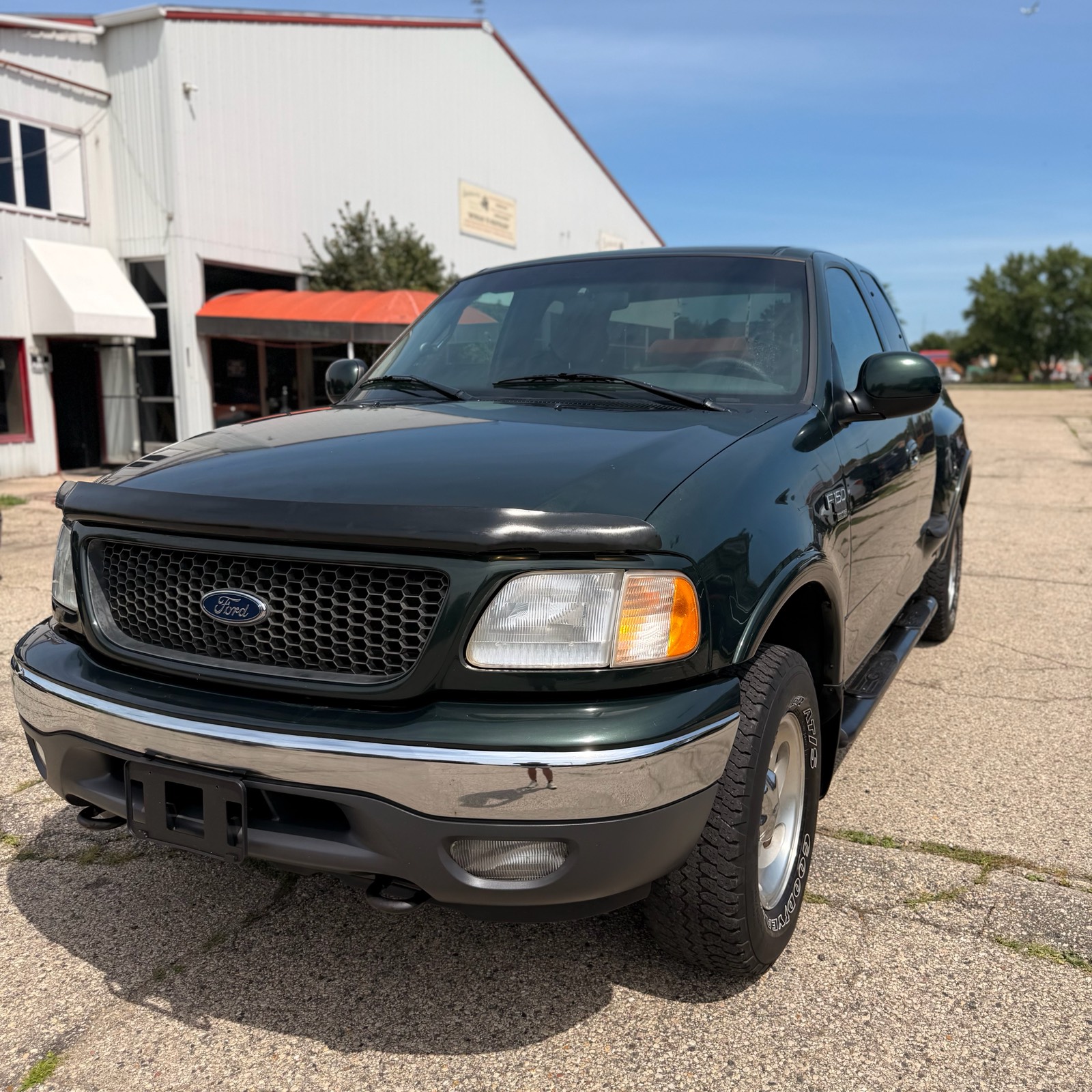 Green 2001 Ford F-150 Pickup Truck  Automatic