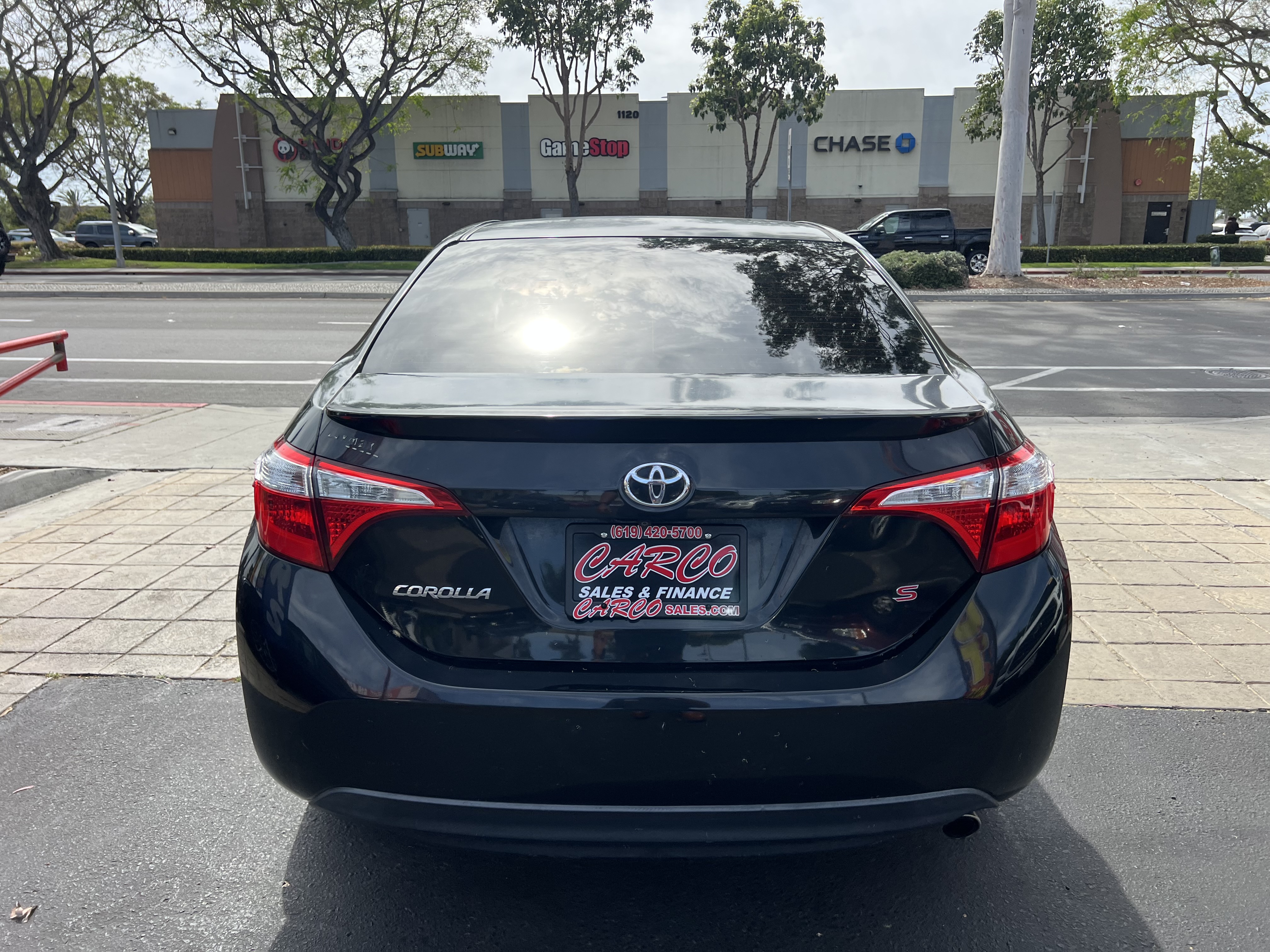 View vehicle photo 7