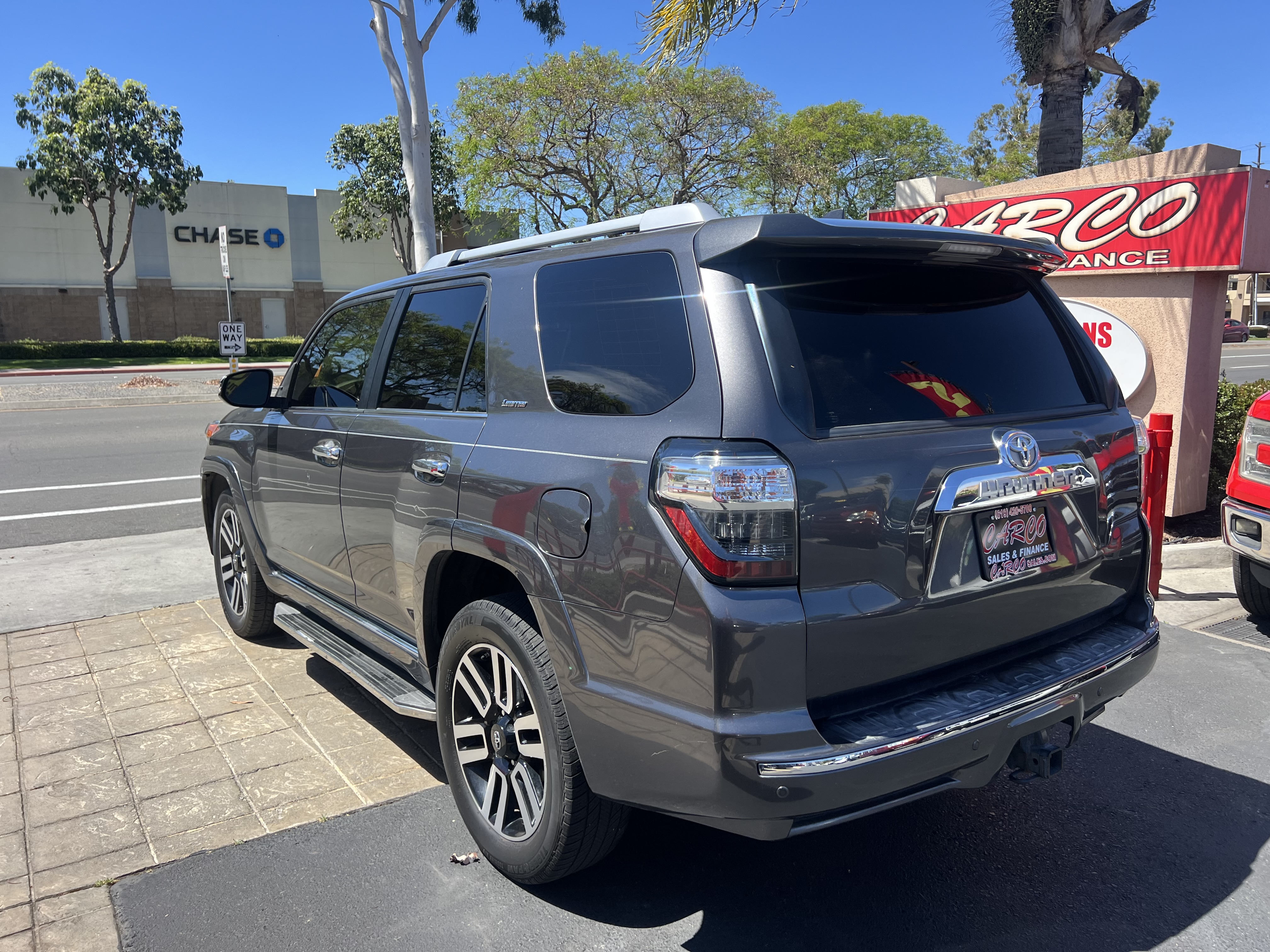 View vehicle photo 6