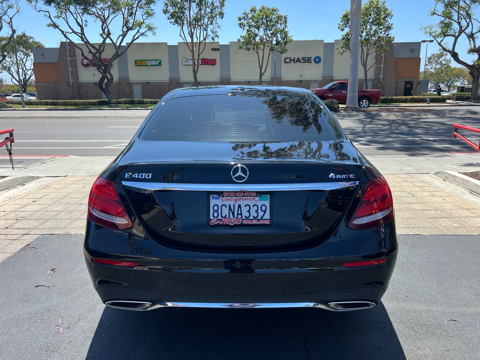 View vehicle photo 7