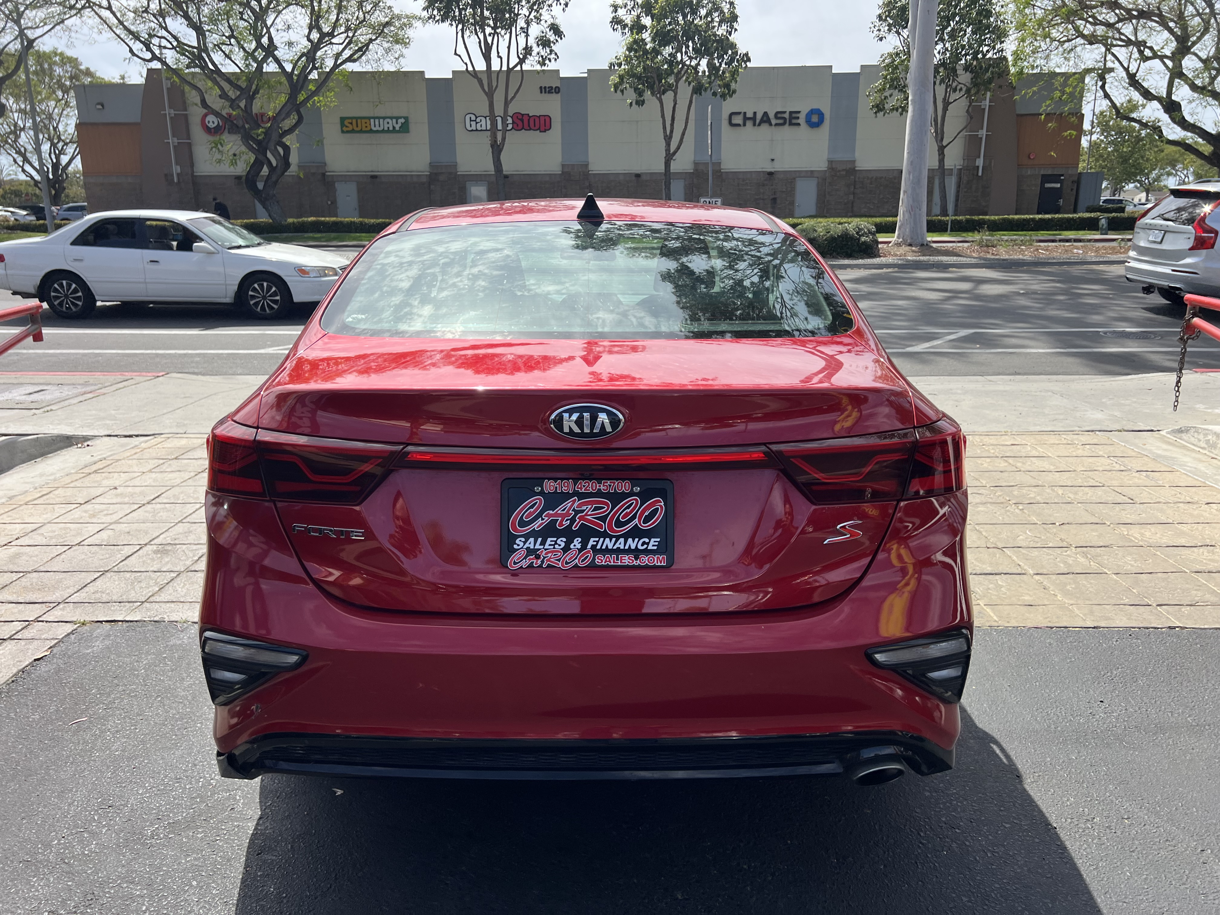 View vehicle photo 7