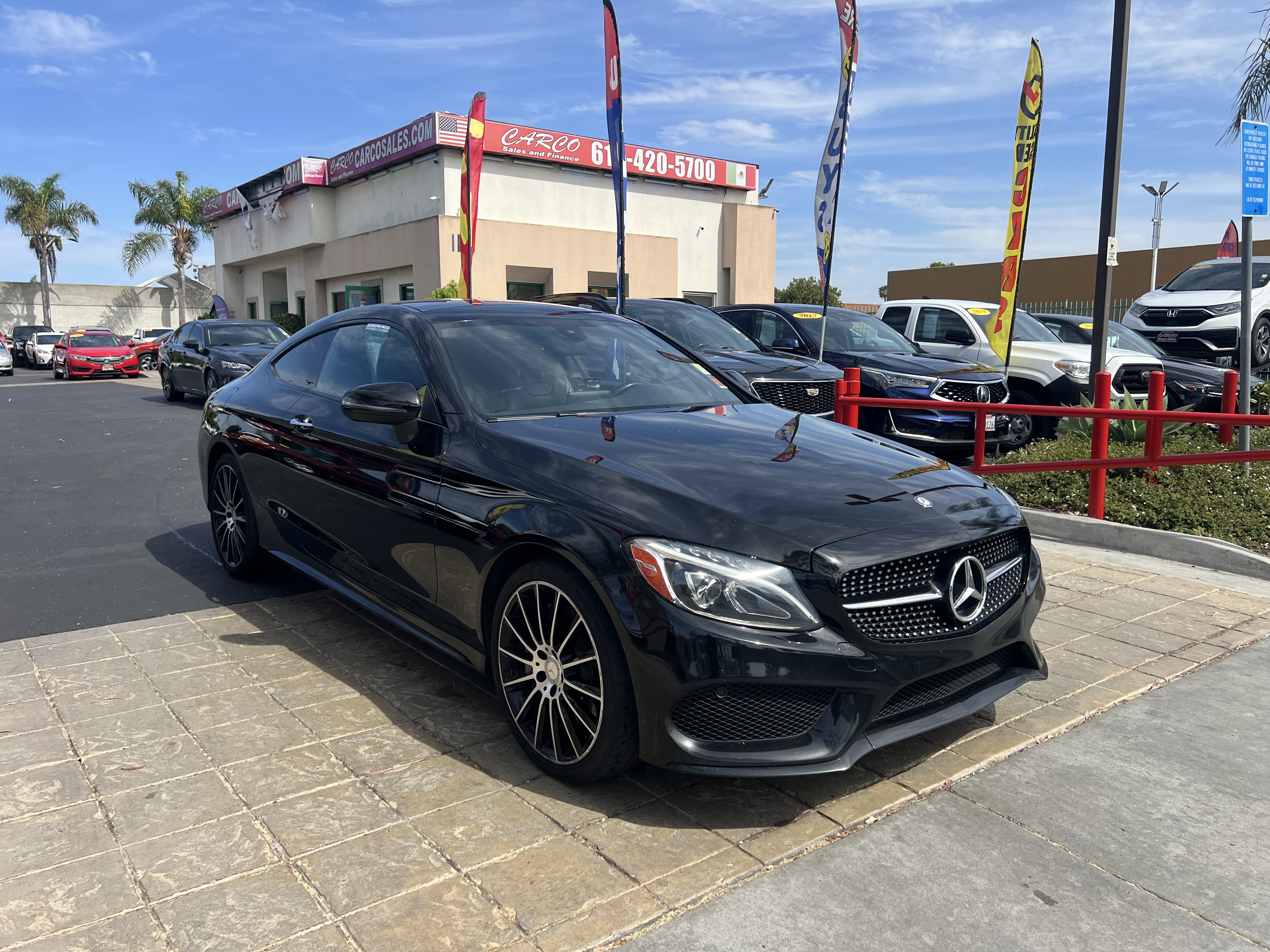 View vehicle photo 2