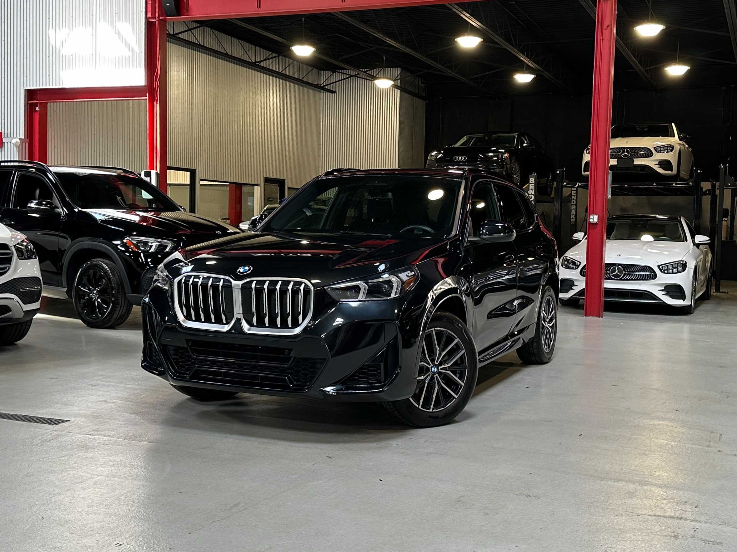 BLACK SAPPHIRE METALLIC 2025 BMW X1 xDrive28i SUV / Crossover All-Wheel Drive Automatic