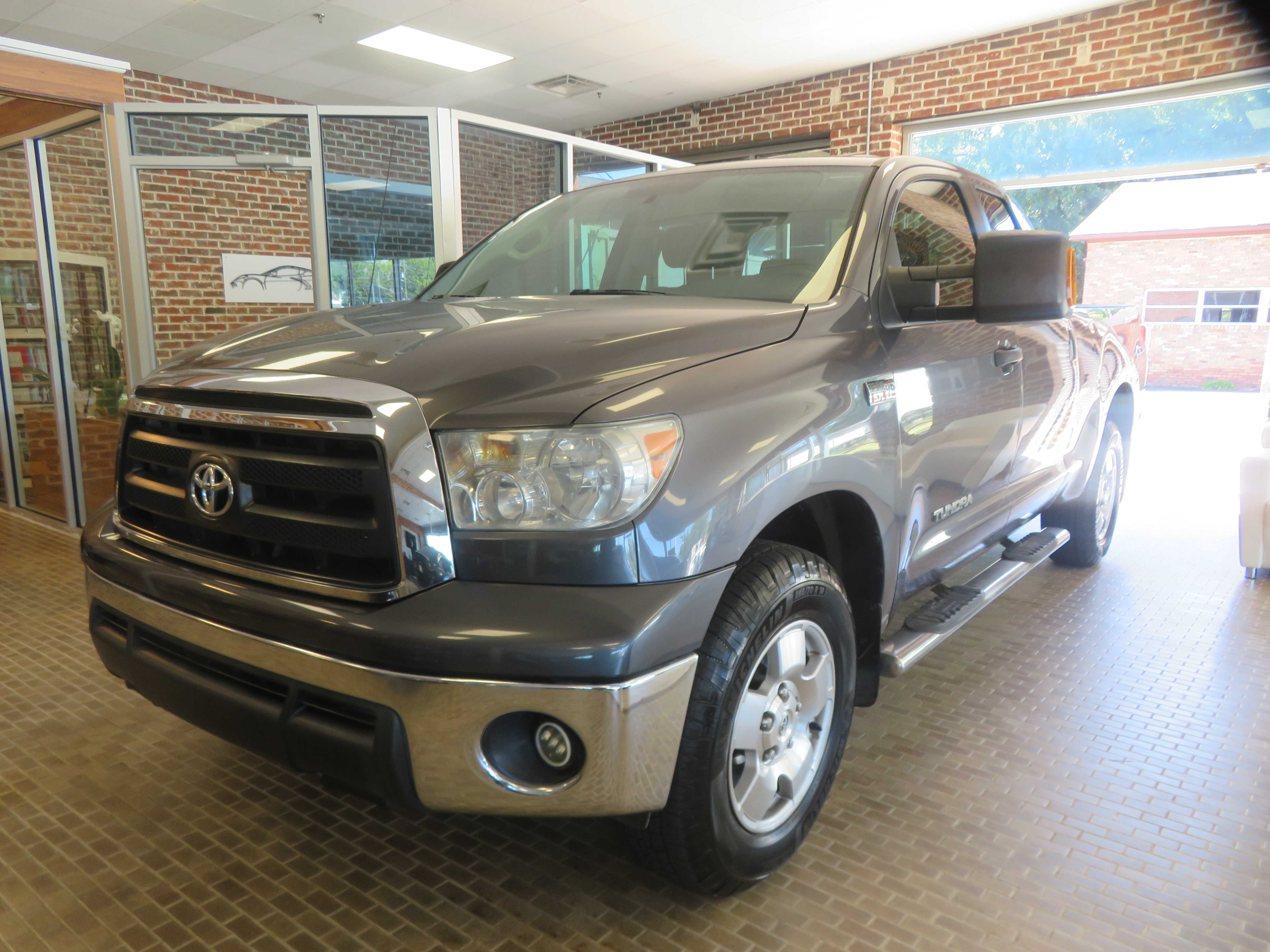  2012 Toyota Tundra Tundra Grade Double Cab 5.7L FFV 4WD   
