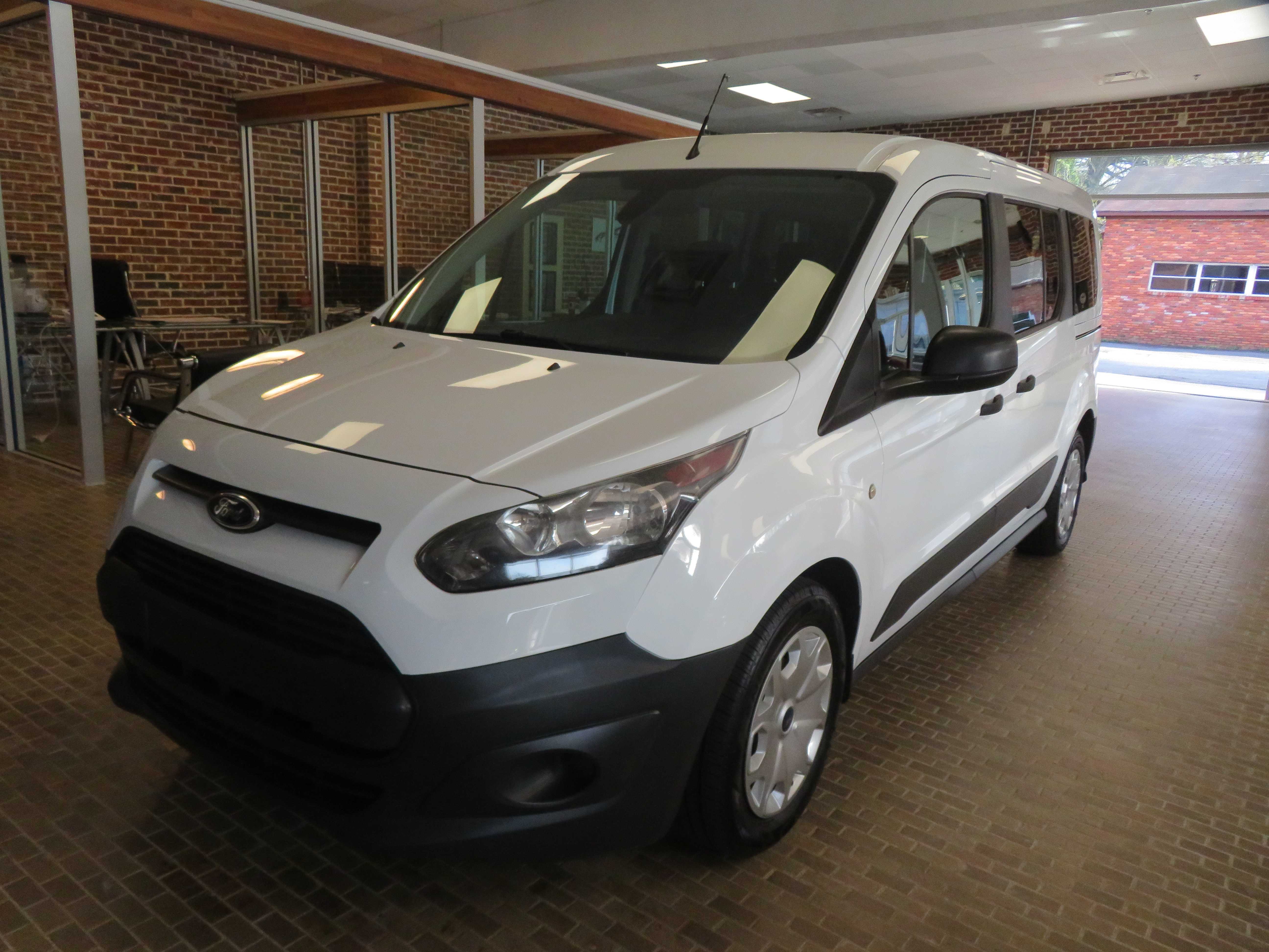 2016 Ford Transit Connect Wagon XL LWB FWD with Rear Liftgate