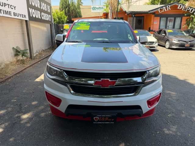 View vehicle photo 3