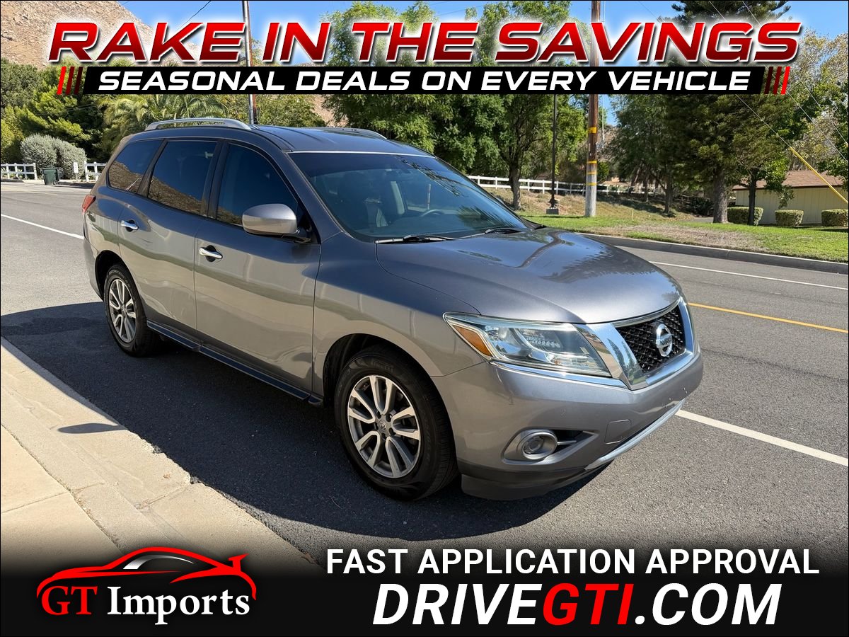 Gray 2016 Nissan Pathfinder SUV / Crossover Front-Wheel Drive Continuously Variable Transmission