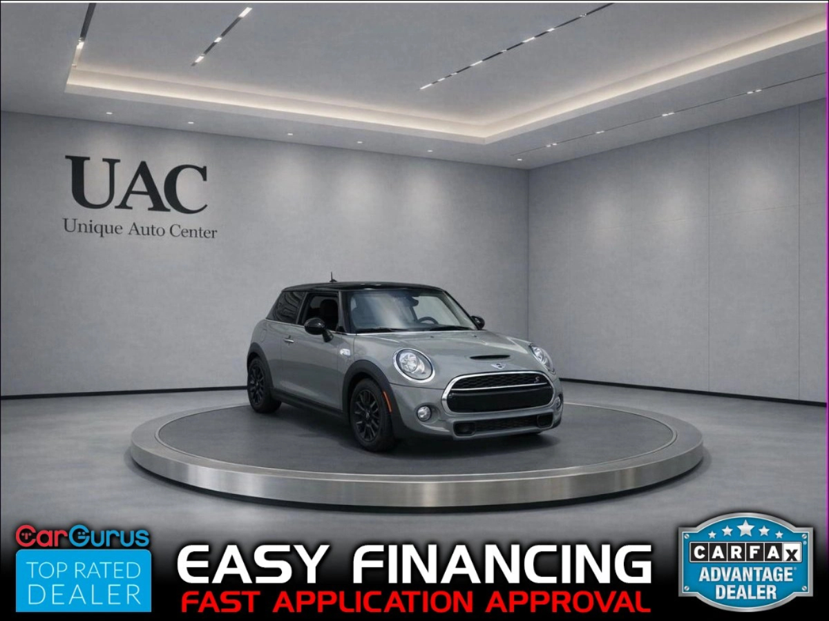 Gray 2017 MINI Cooper S 2-Door Hatchback FWD Hatchback Front-Wheel Drive 6-Speed Automatic