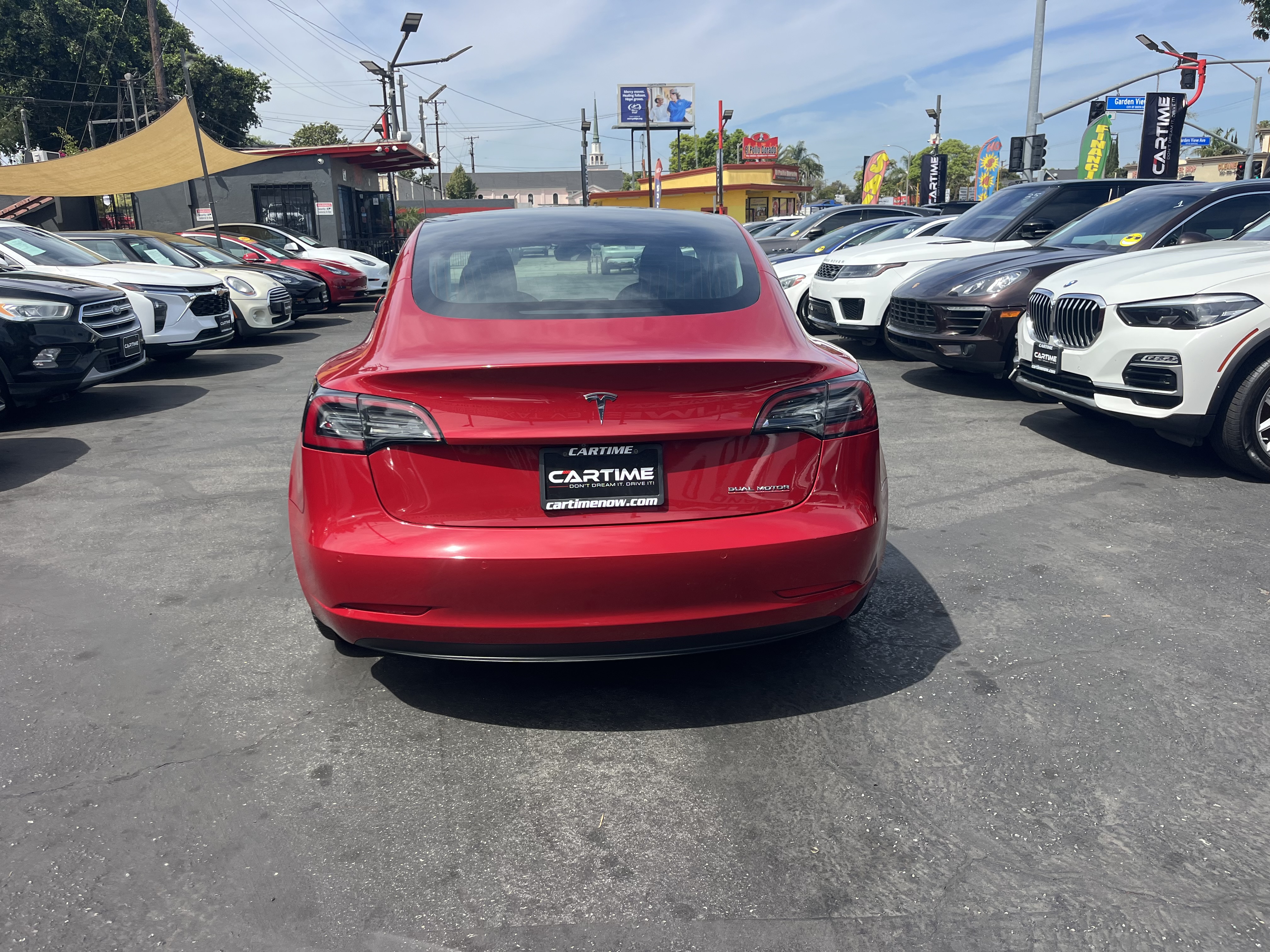 View vehicle photo 7