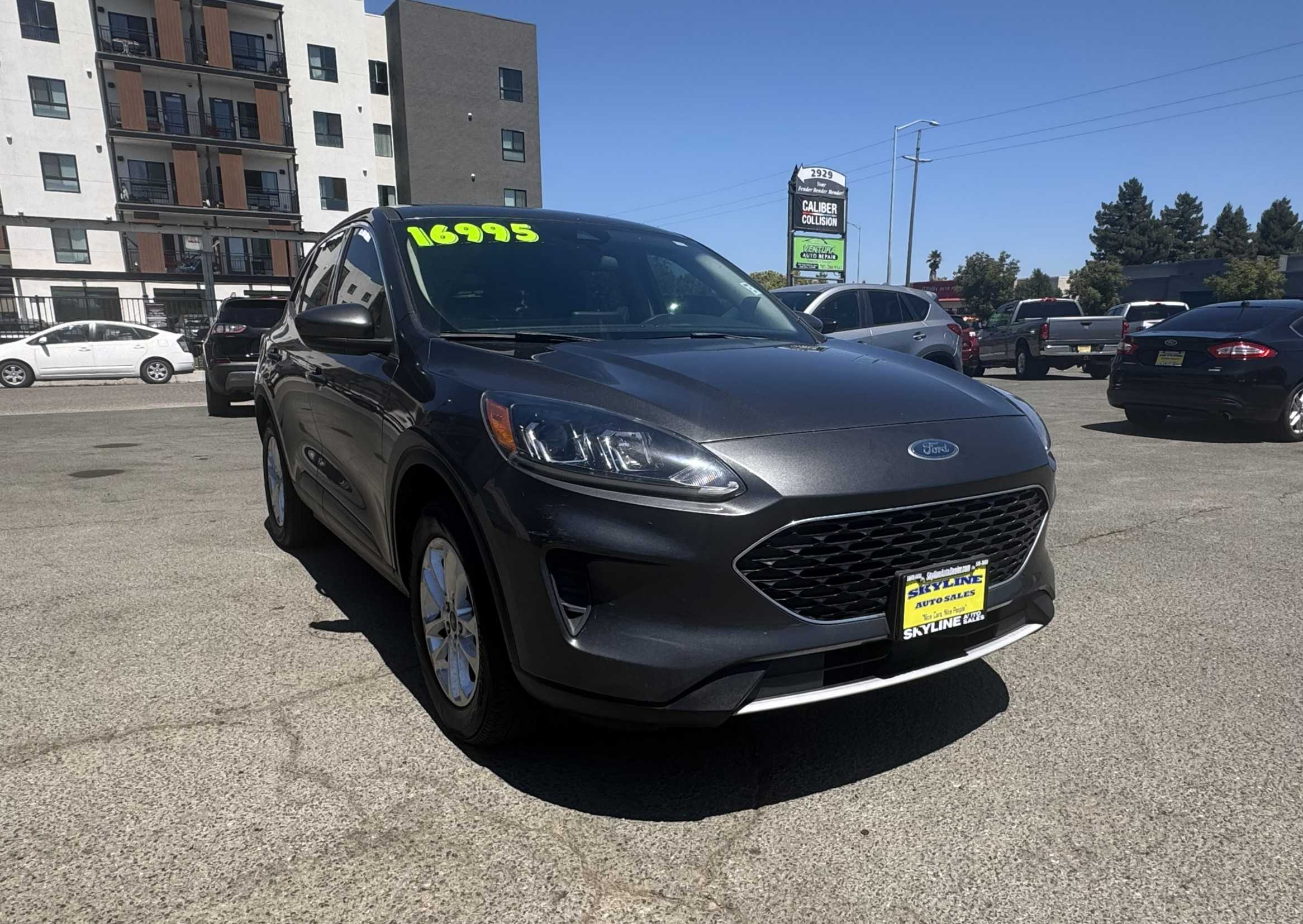 2020 FORD ESCAPE SE