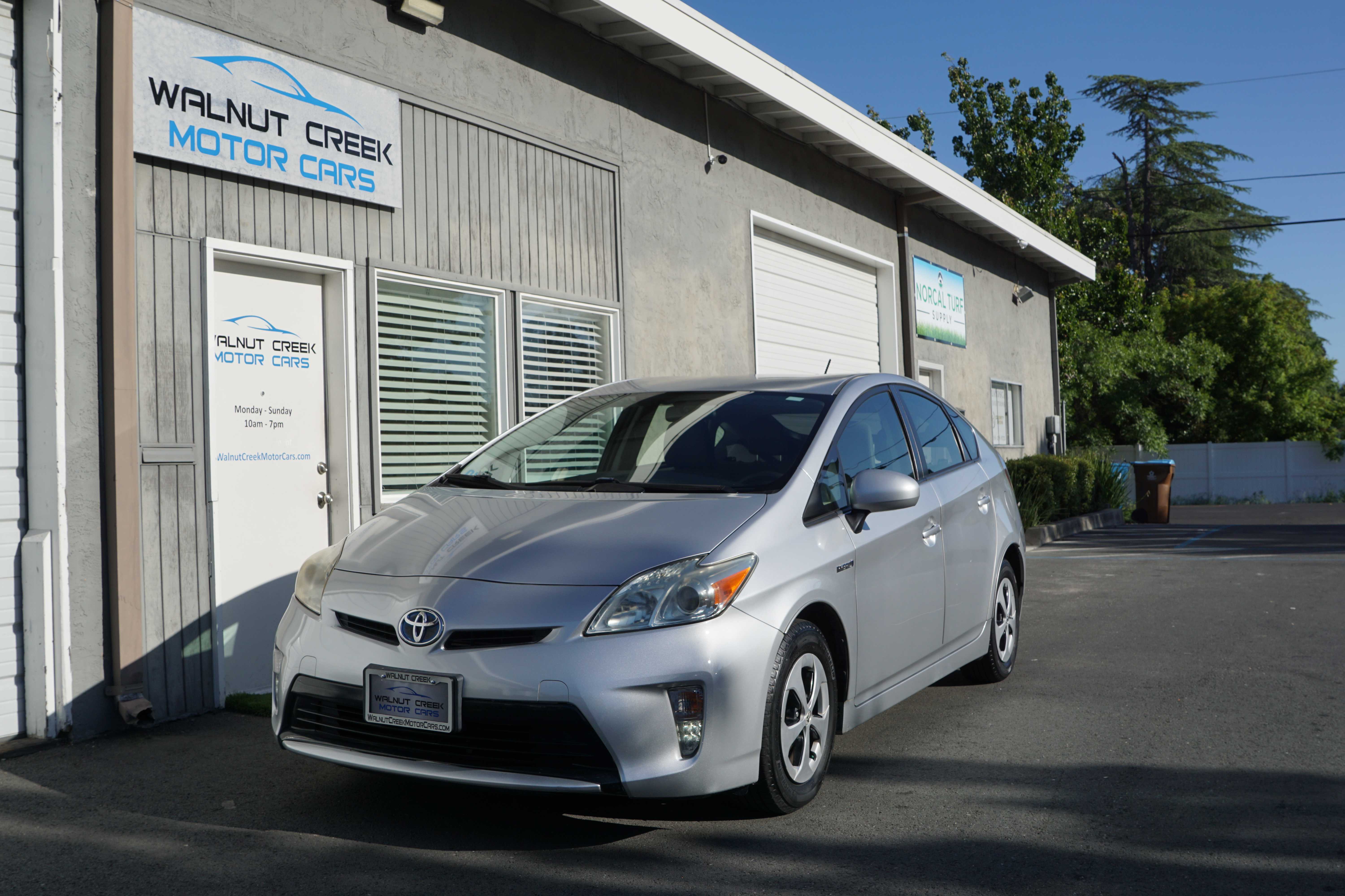 Silver 2014 Toyota Prius Two Hatchback Front-Wheel Drive Continuously Variable Transmission
