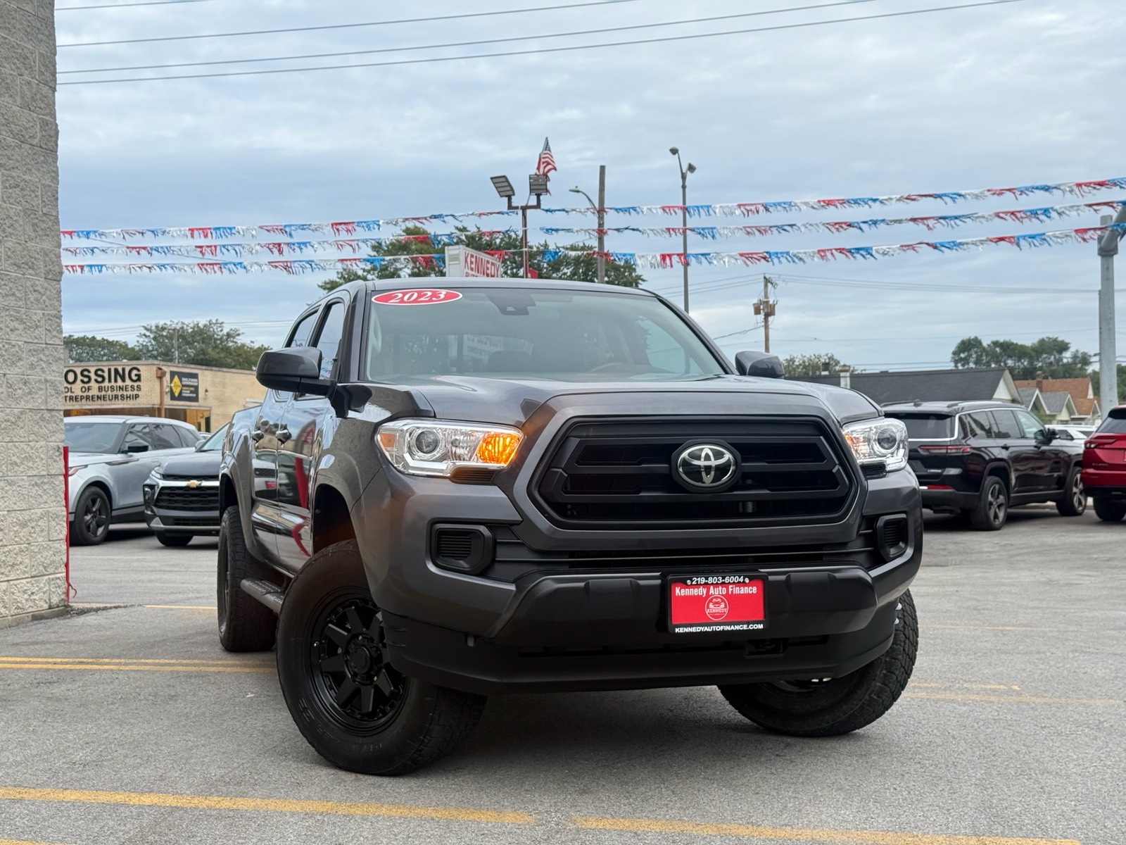 2023 TOYOTA TACOMA SR5