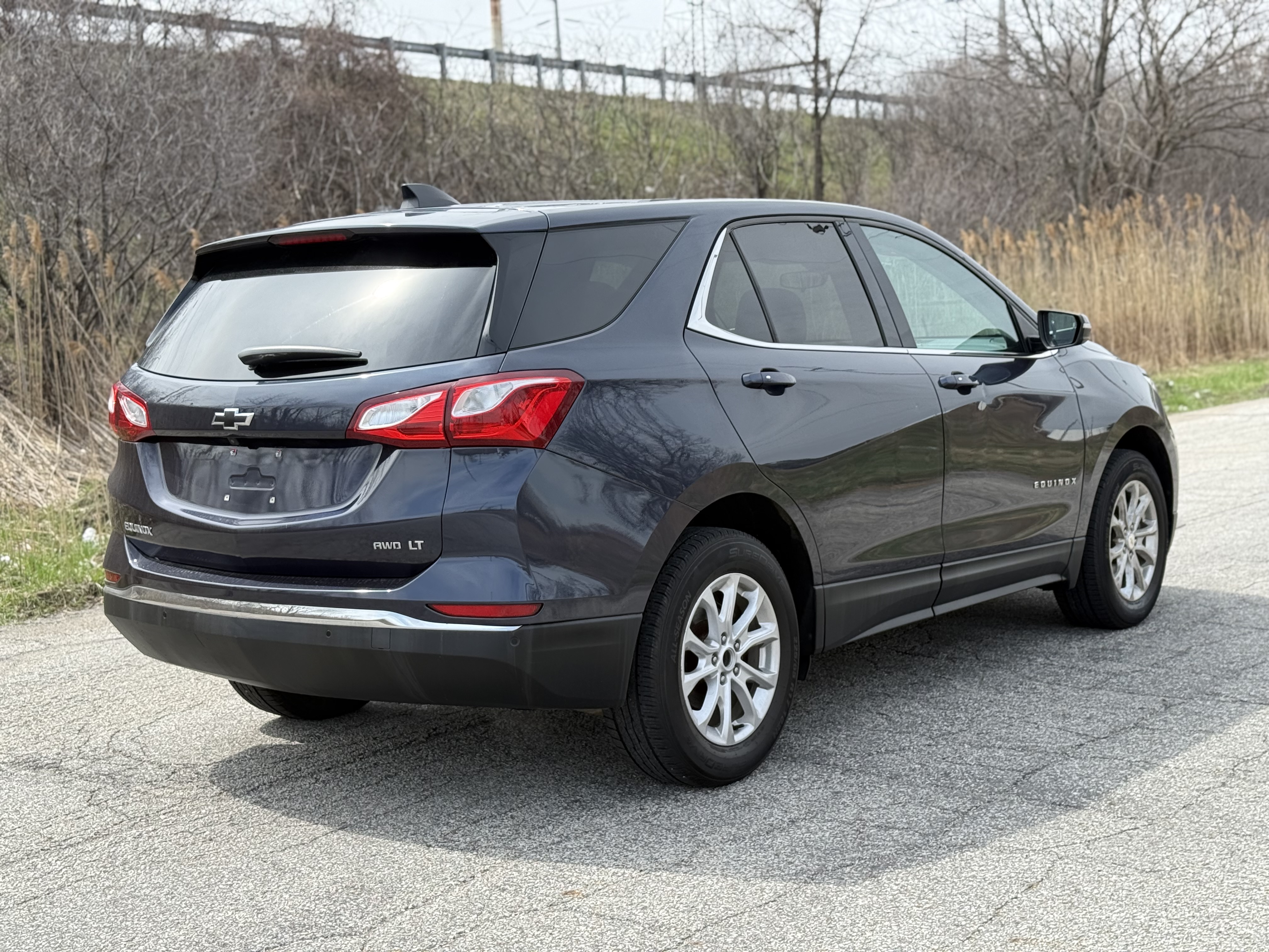 View vehicle photo 5