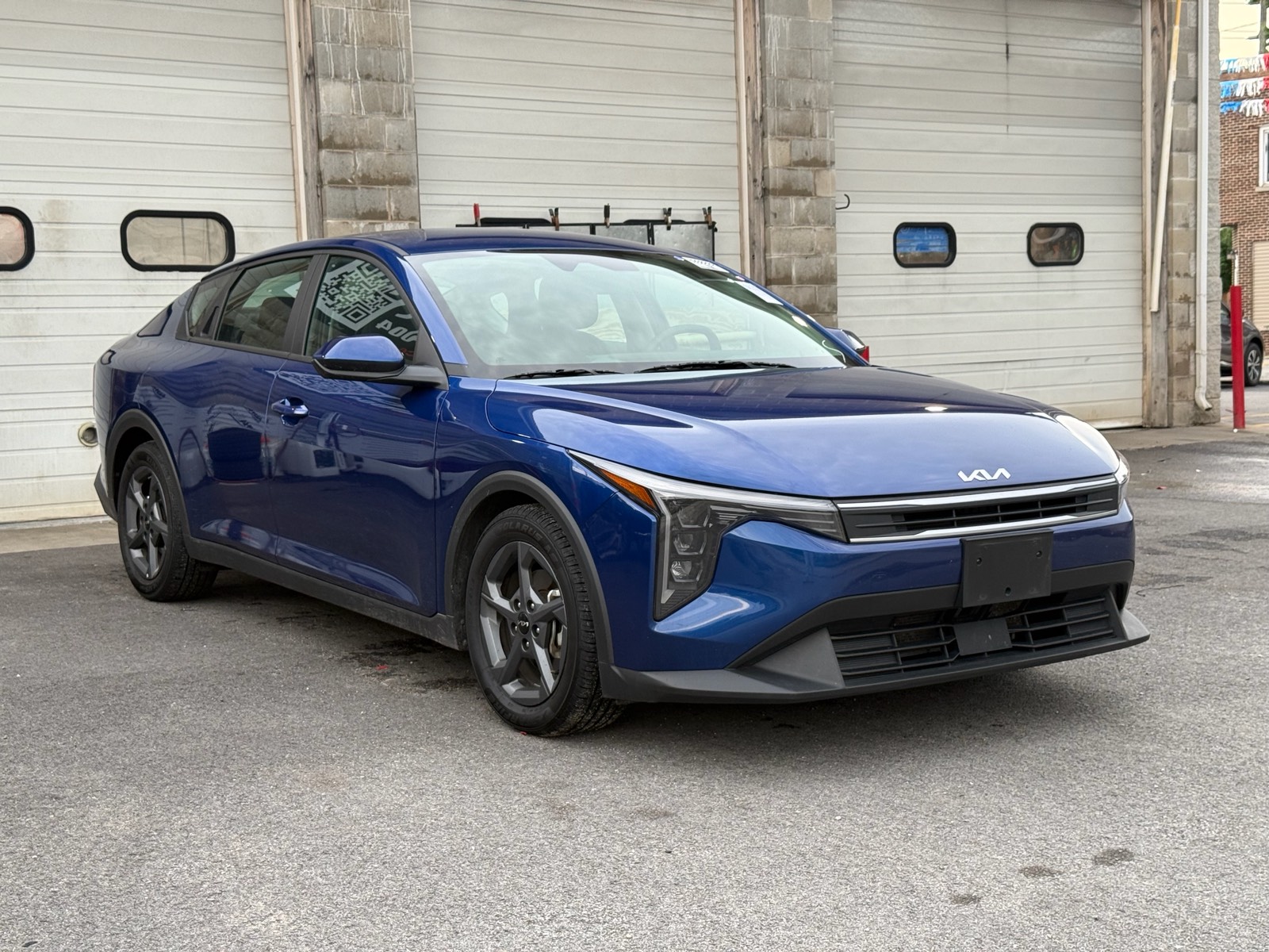 Blue 2025 Kia K4 LX FWD Sedan Front-Wheel Drive Continuously Variable Transmission
