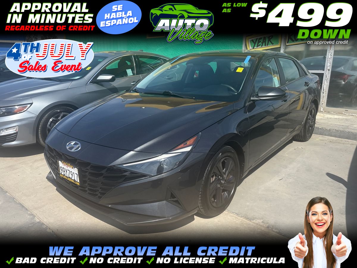 2023 Hyundai Elantra SEL FWD