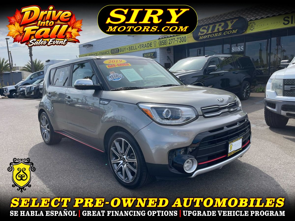 Gray 2019 Kia Soul Wagon Front-Wheel Drive 7-Speed Dual Clutch