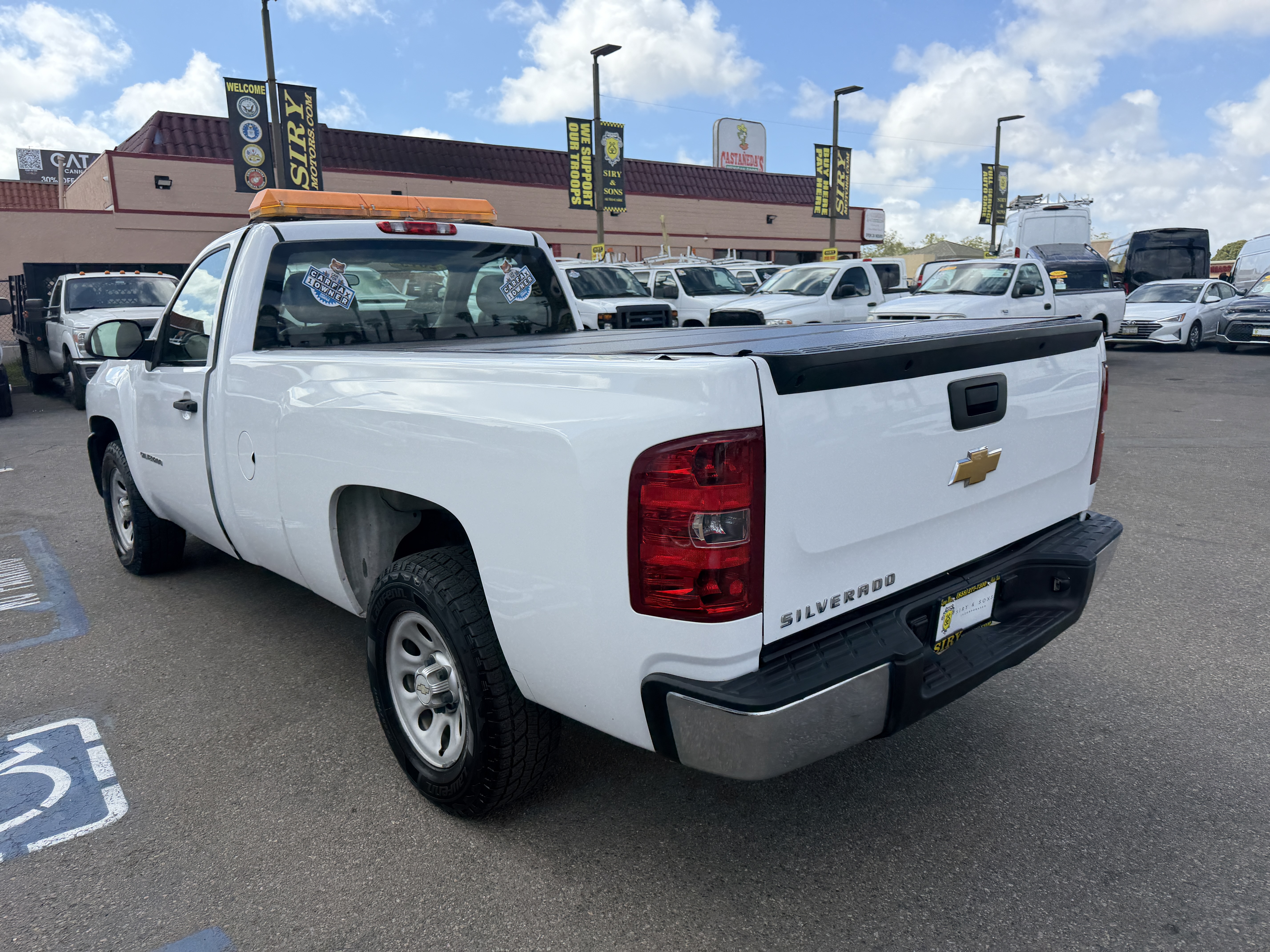 View vehicle photo 5