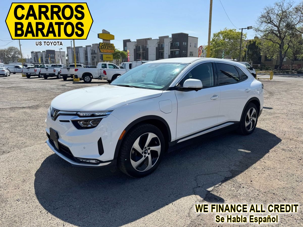 White 2024 VinFast VF8 Eco AWD SUV / Crossover All-Wheel Drive Automatic