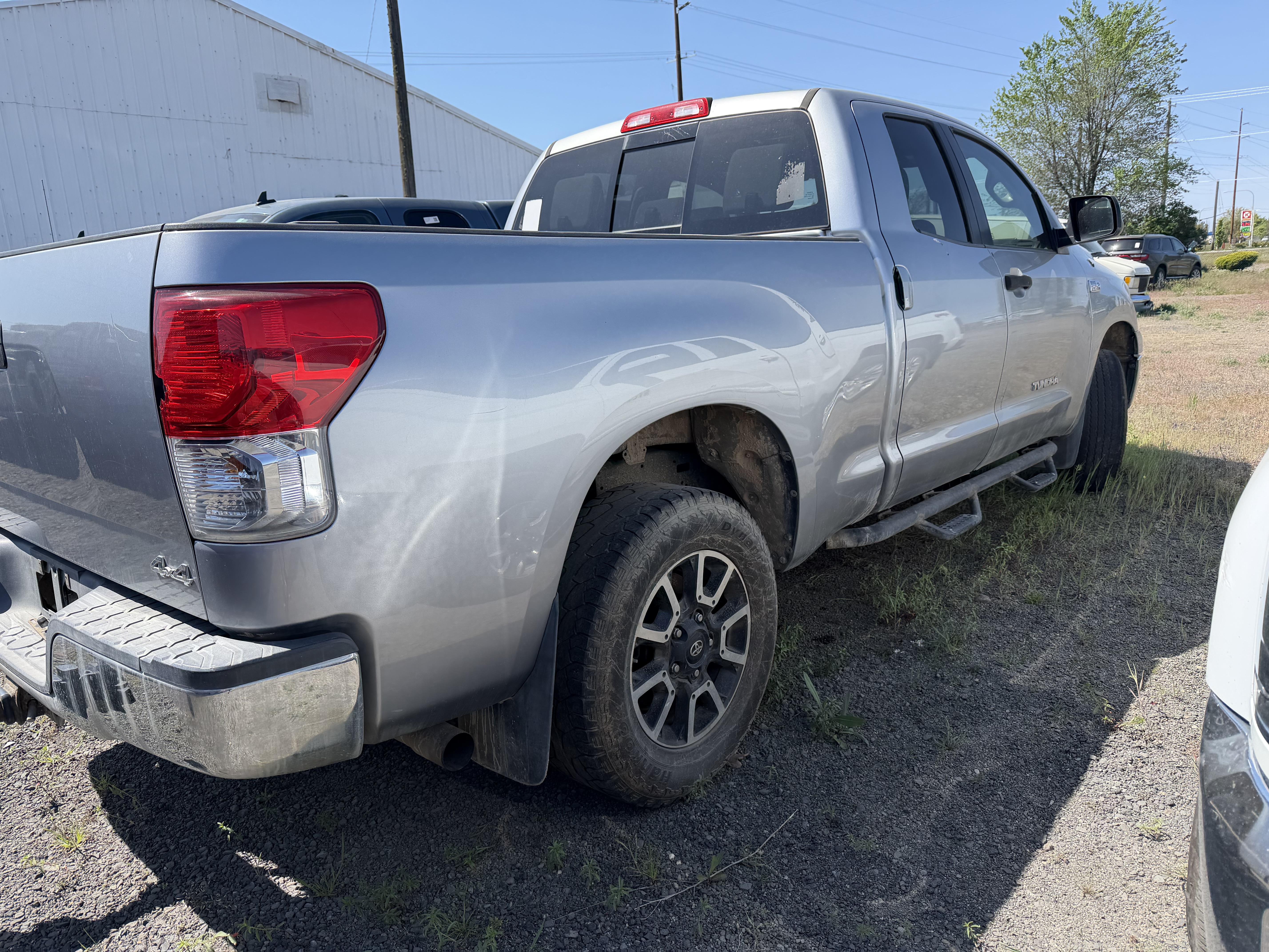 View vehicle photo 5