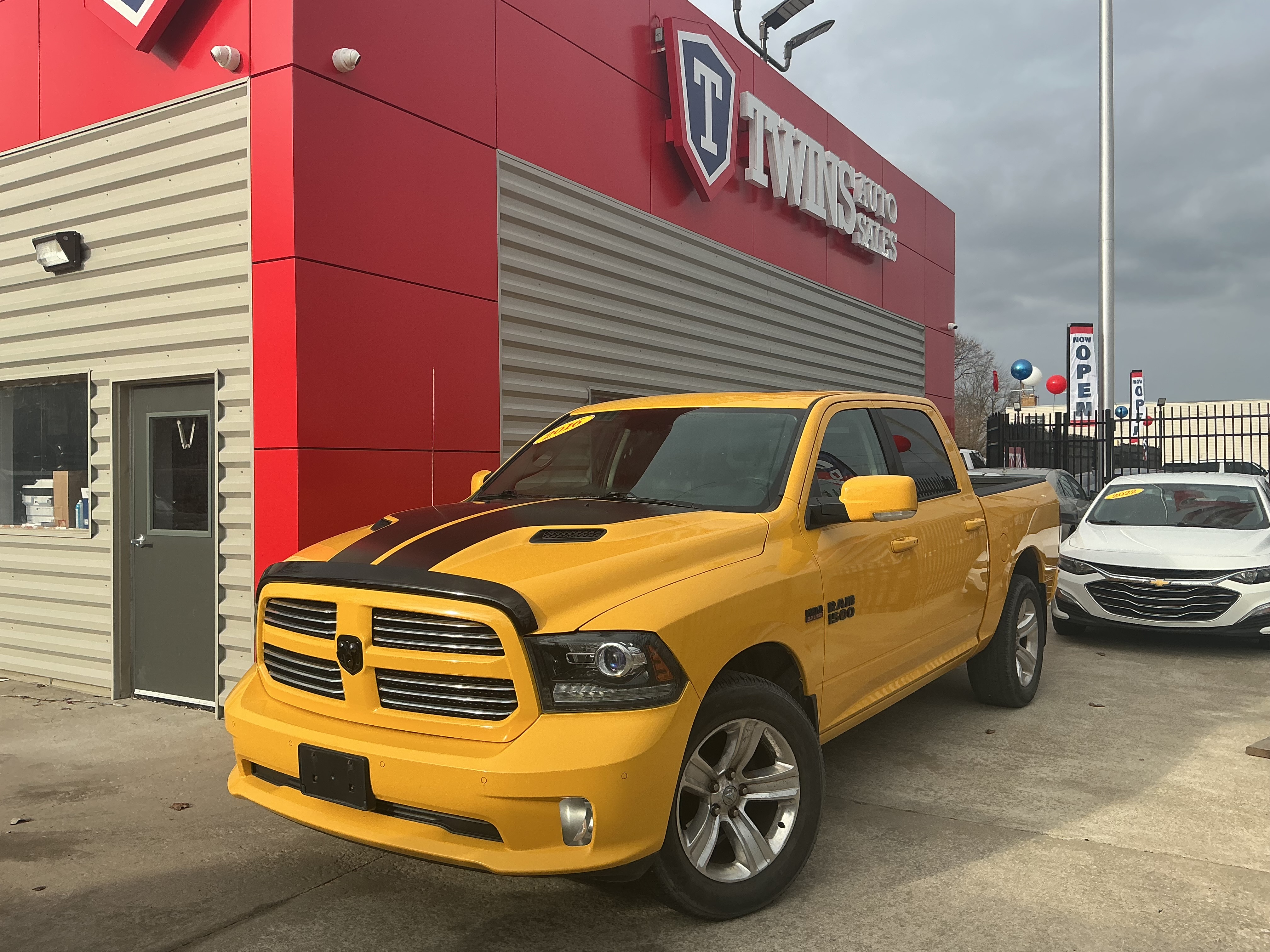 2016 RAM 1500 Sport Crew Cab 4WD