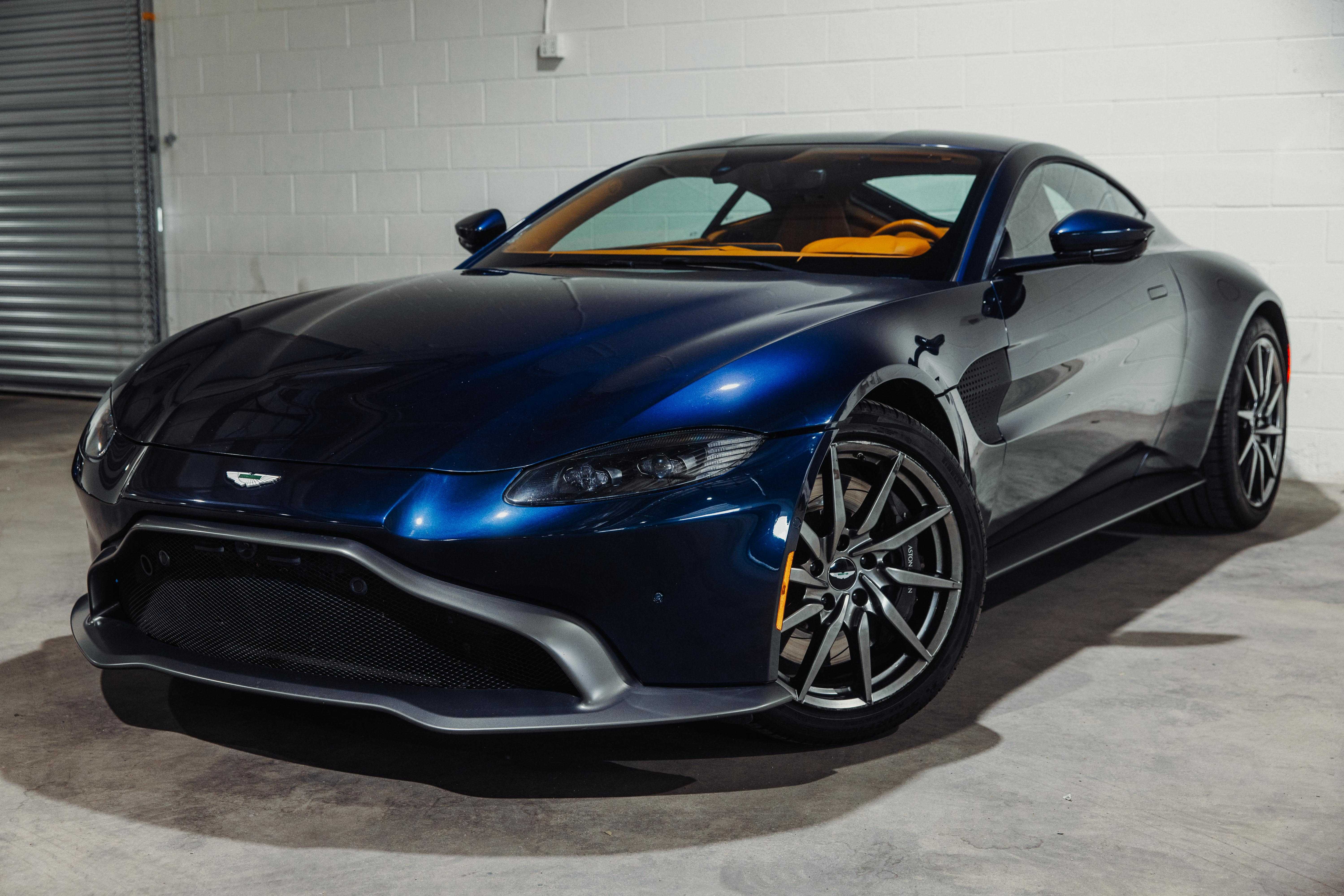 2019 Aston Martin Vantage RWD