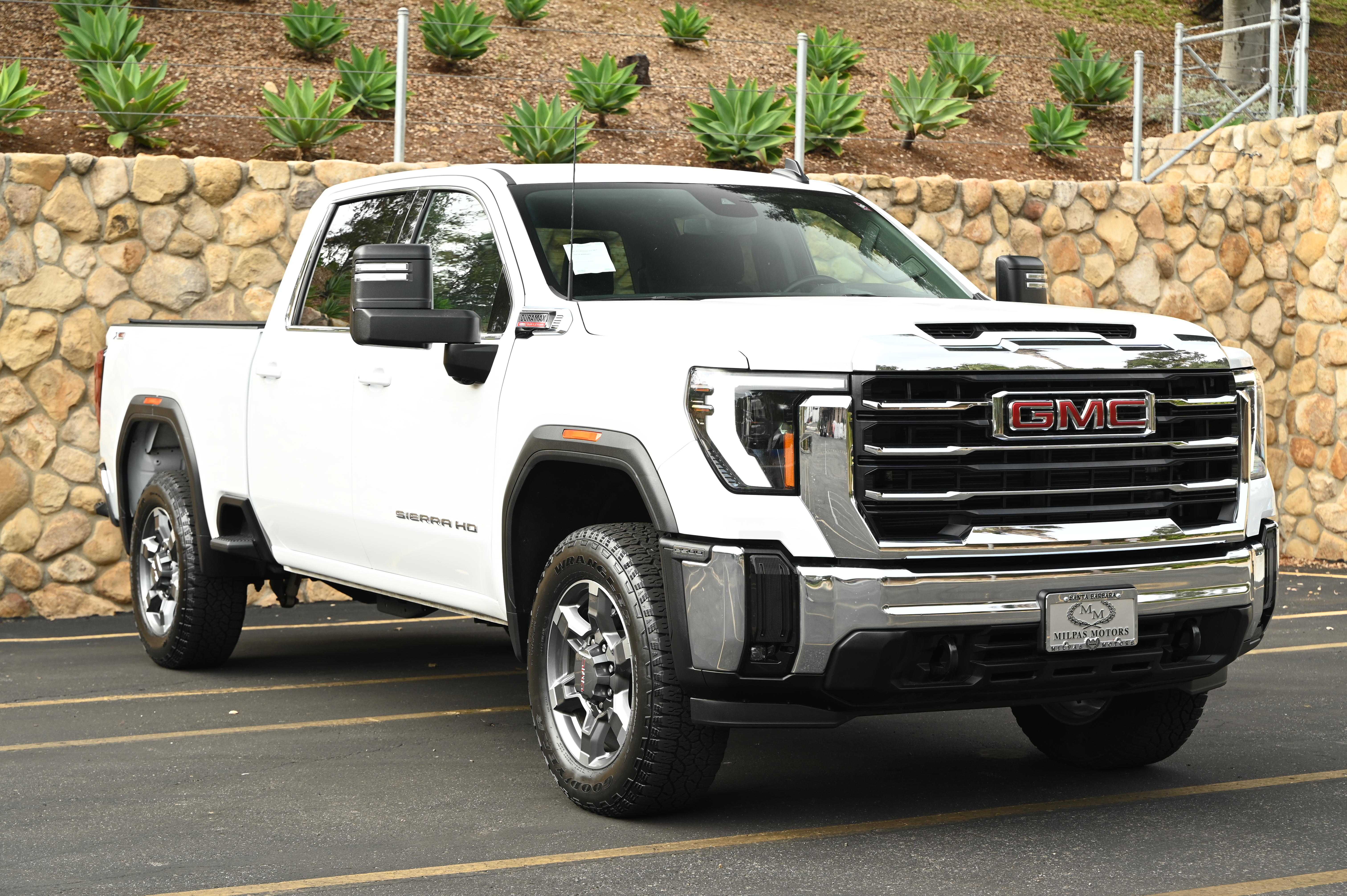 2026 GMC SIERRA 2500 HD CREW CAB SLE