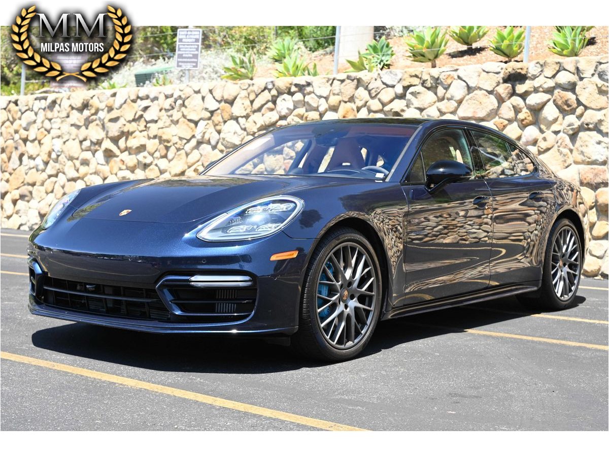 2021 Porsche Panamera GTS AWD