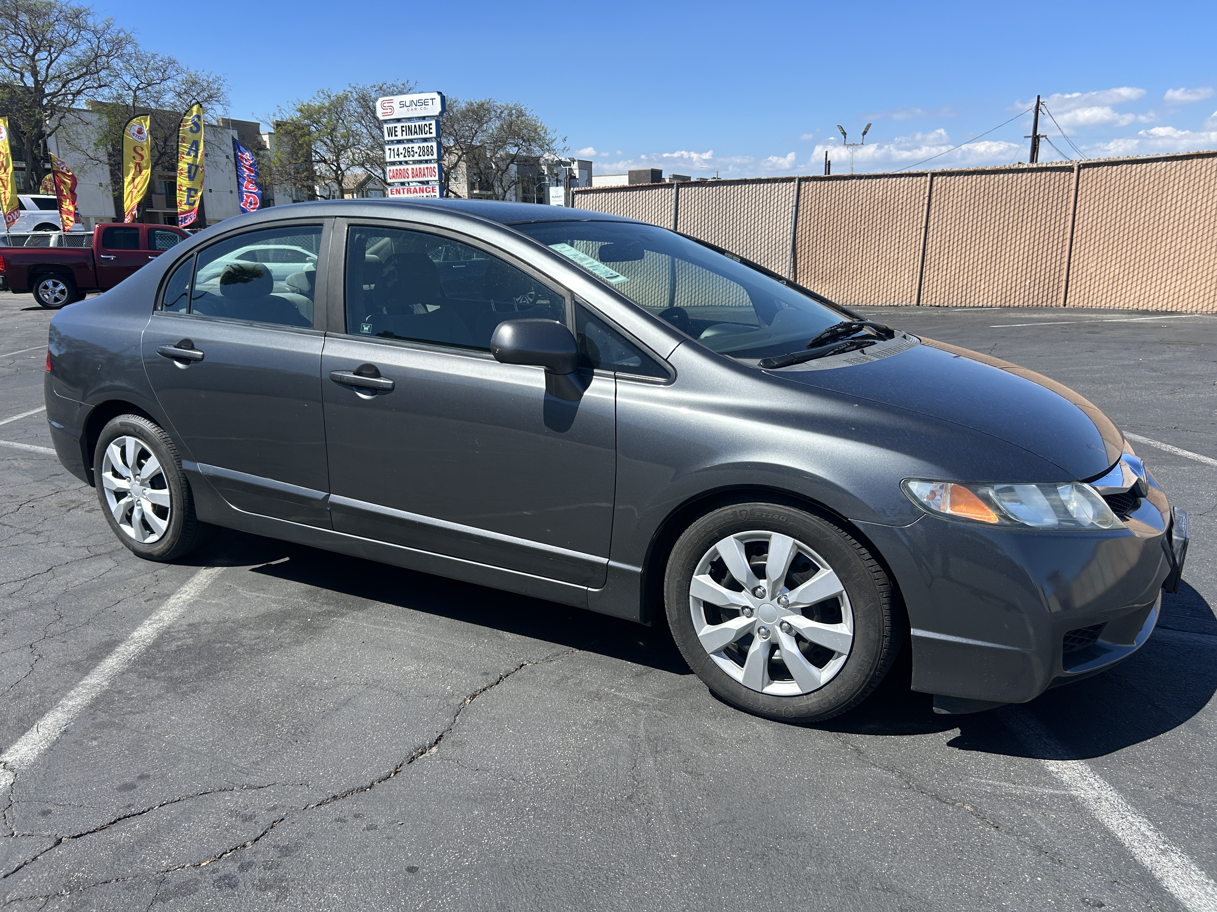 Gray 2009 Honda Civic LX Sedan Front-Wheel Drive 5-Speed Automatic Overdrive