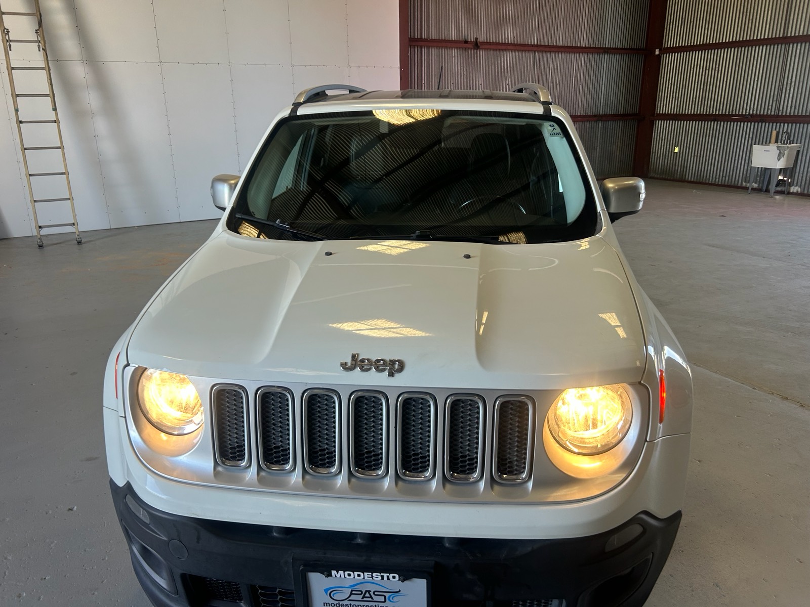 View vehicle photo 2